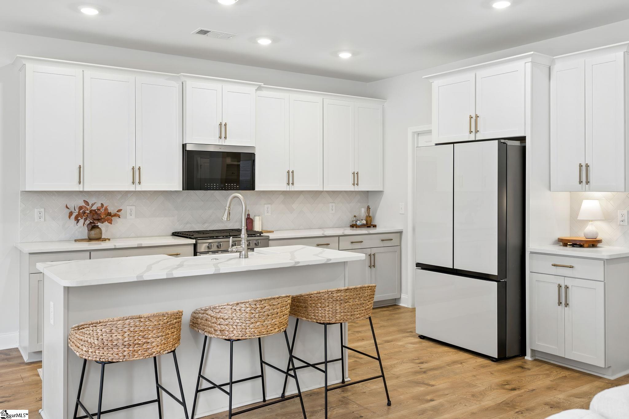 10 Gressette Place Property Photo 3