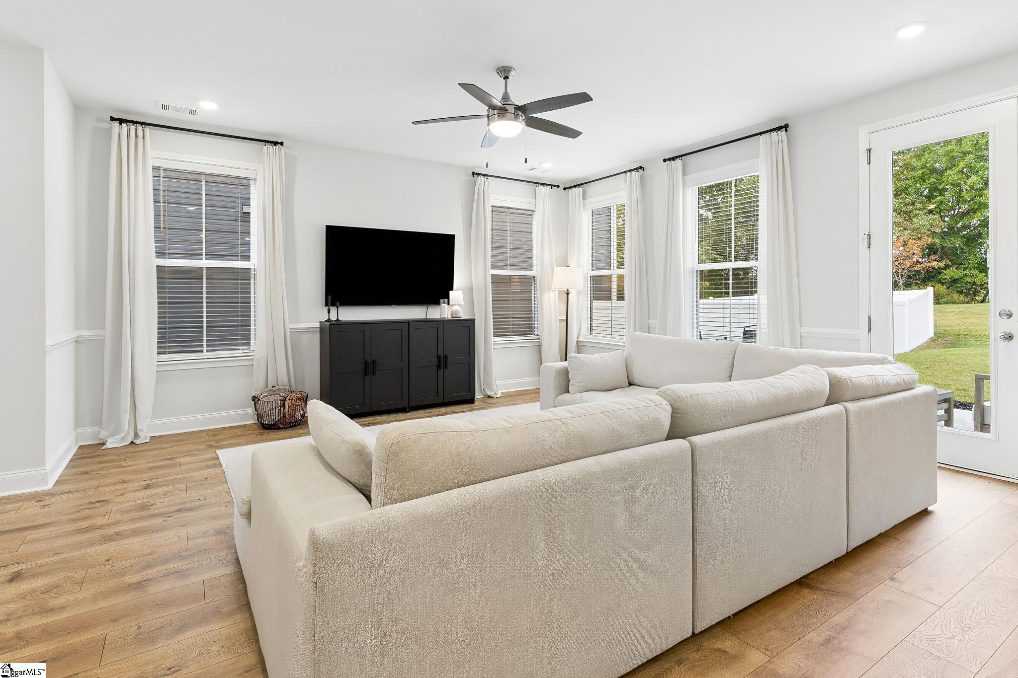 10 Gressette Place Property Photo 7