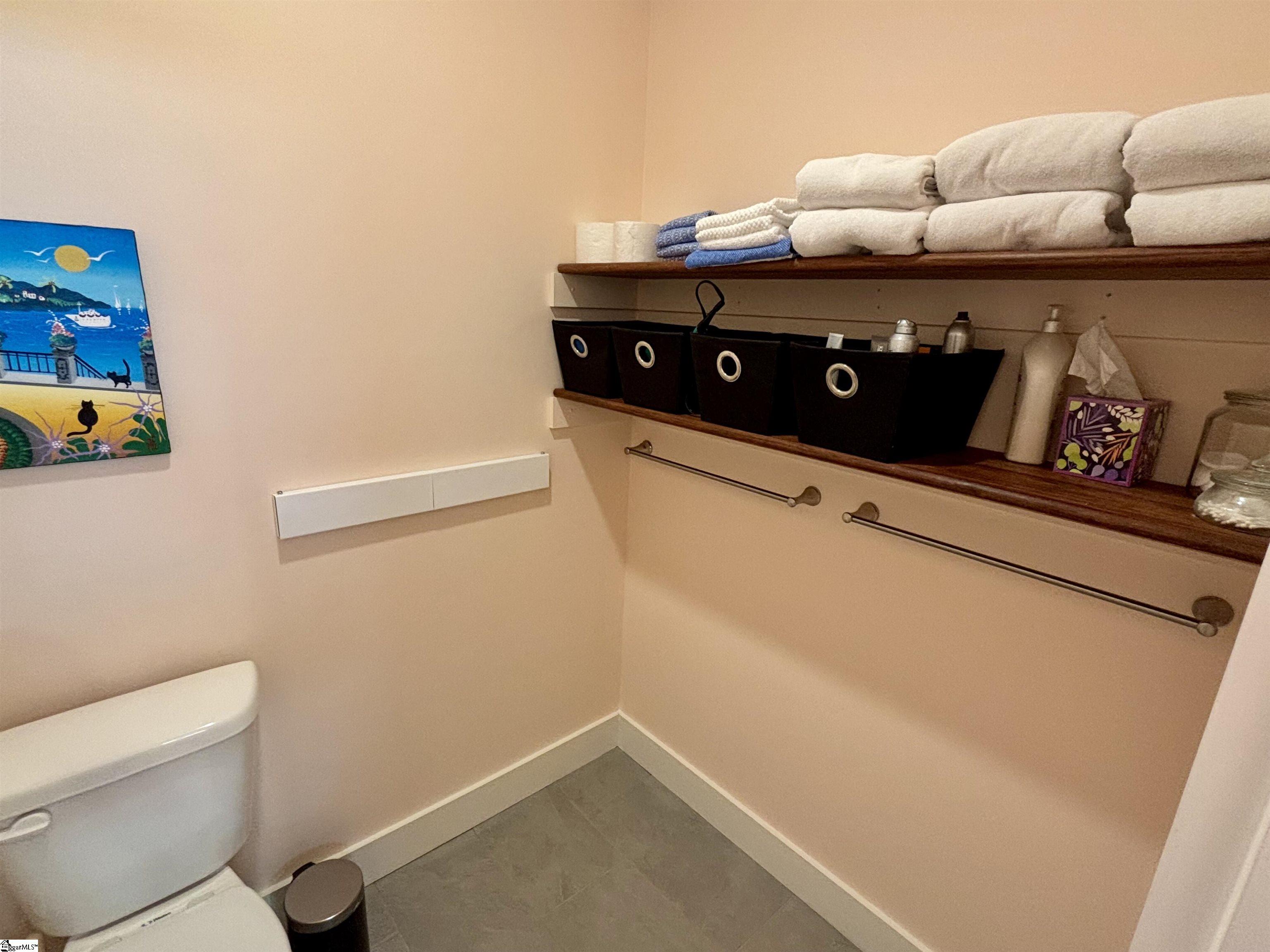909 Novelty Drive Property Photo 13