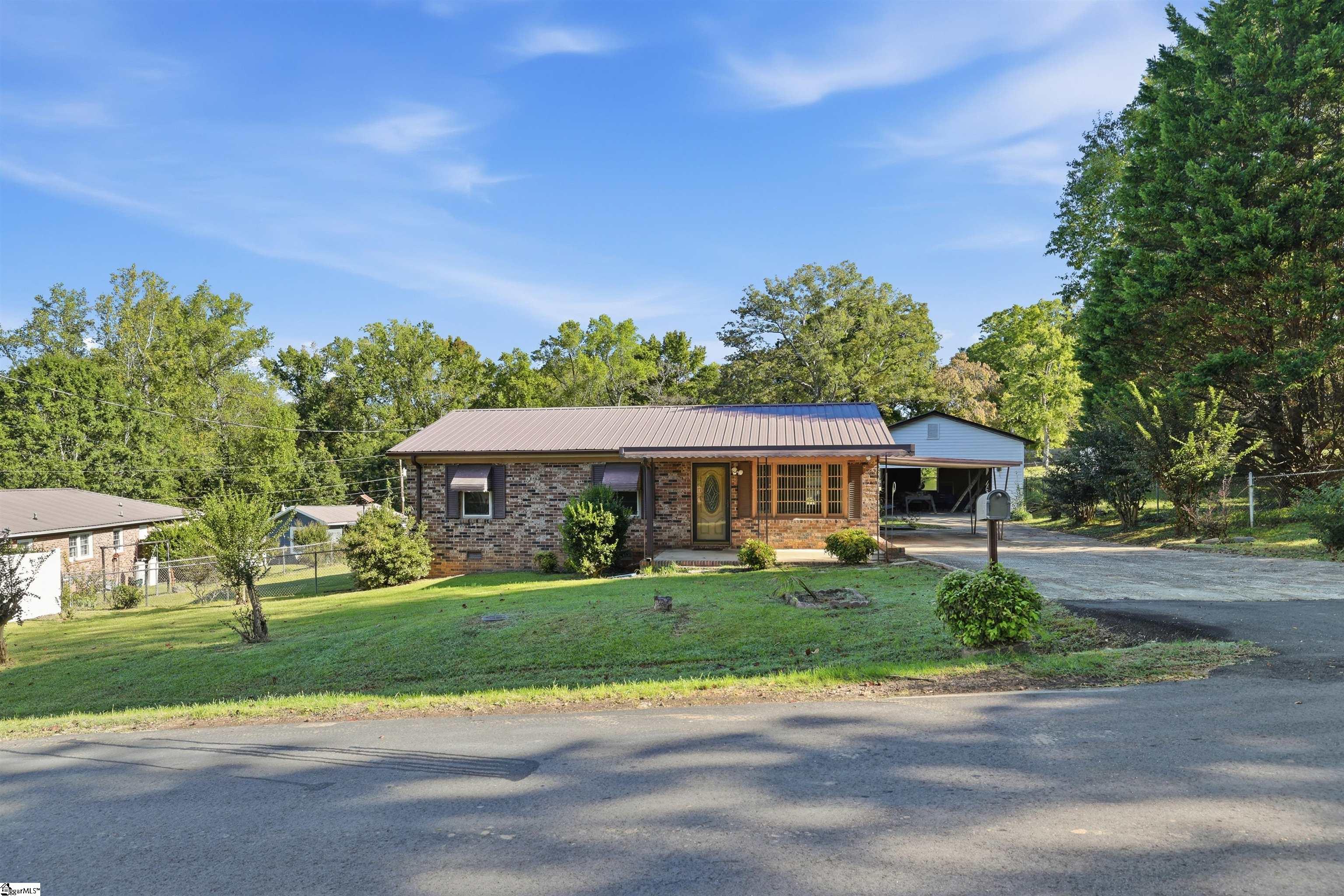 37 Theodore Circle Property Photo 2