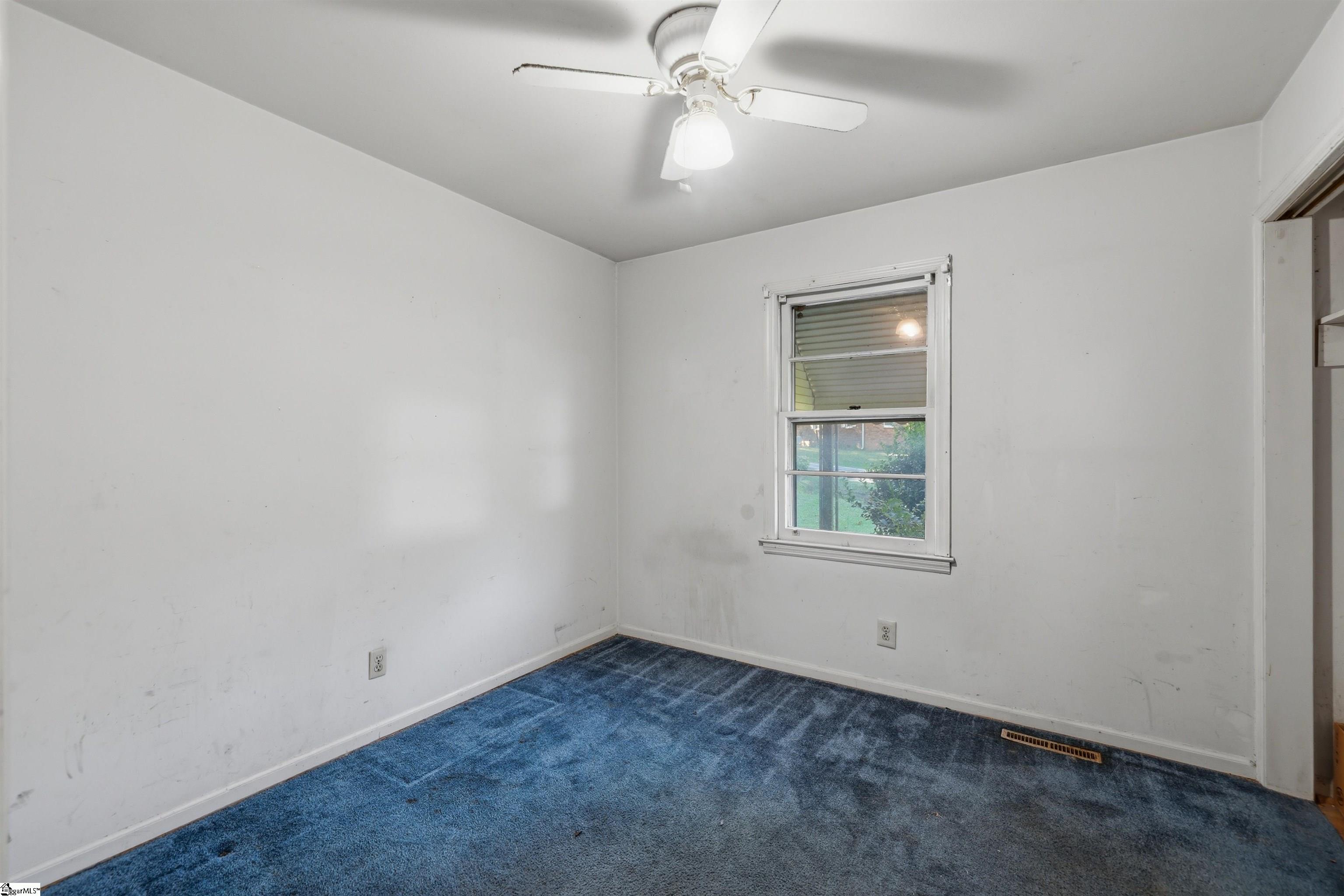 37 Theodore Circle Property Photo 10