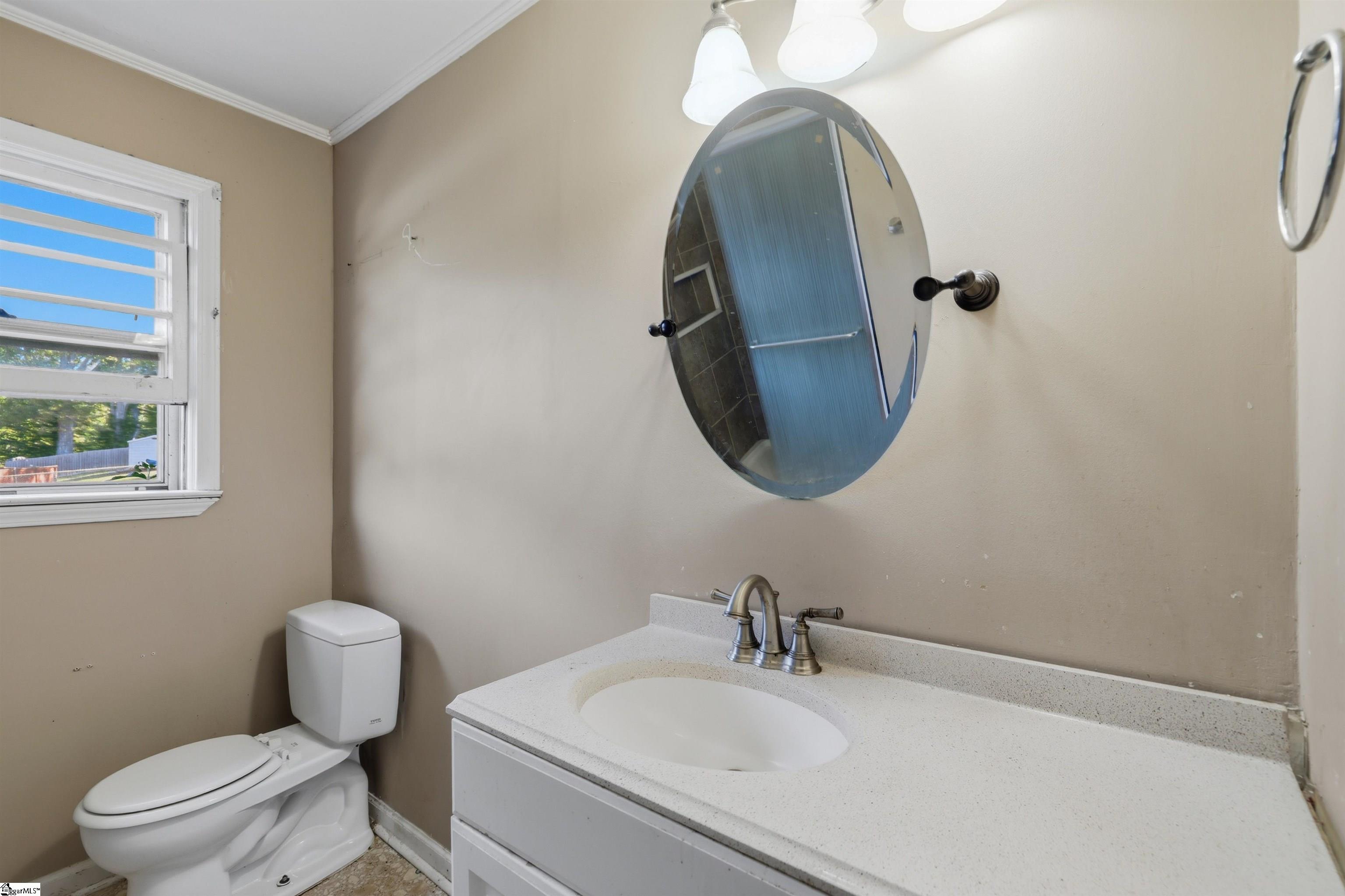 37 Theodore Circle Property Photo 12