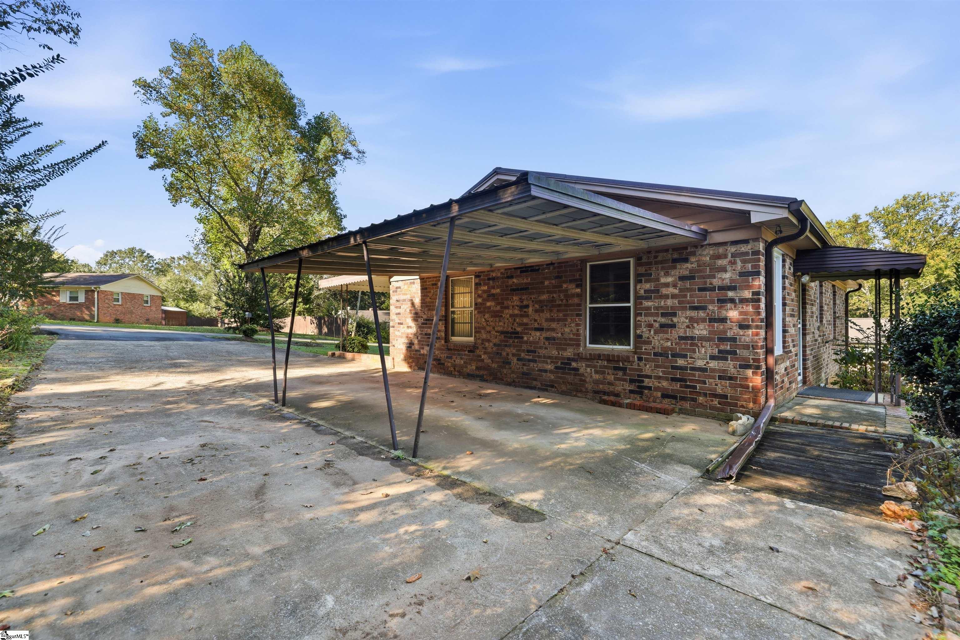 37 Theodore Circle Property Photo 20