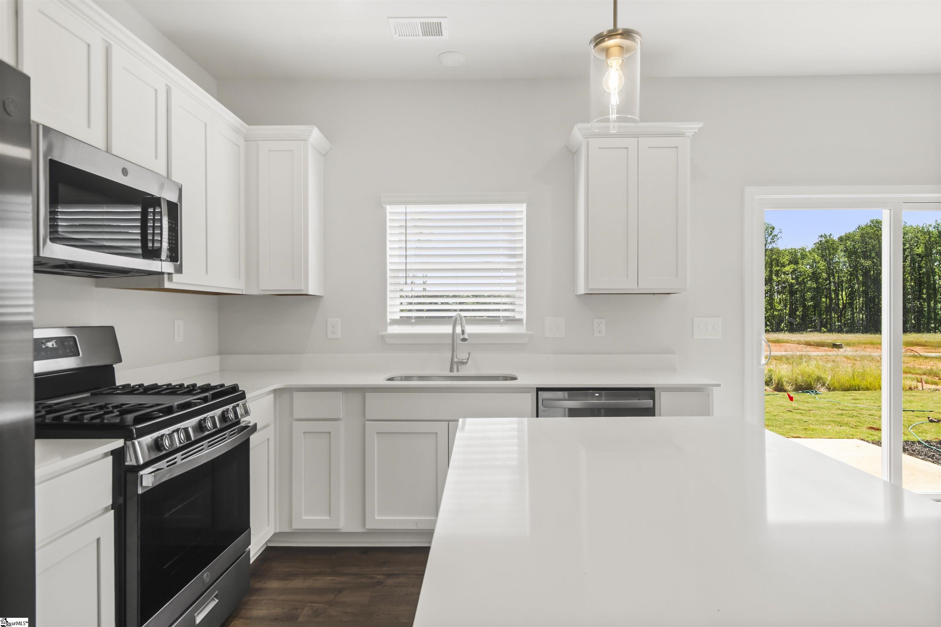 70 Telluride Drive Property Photo 3