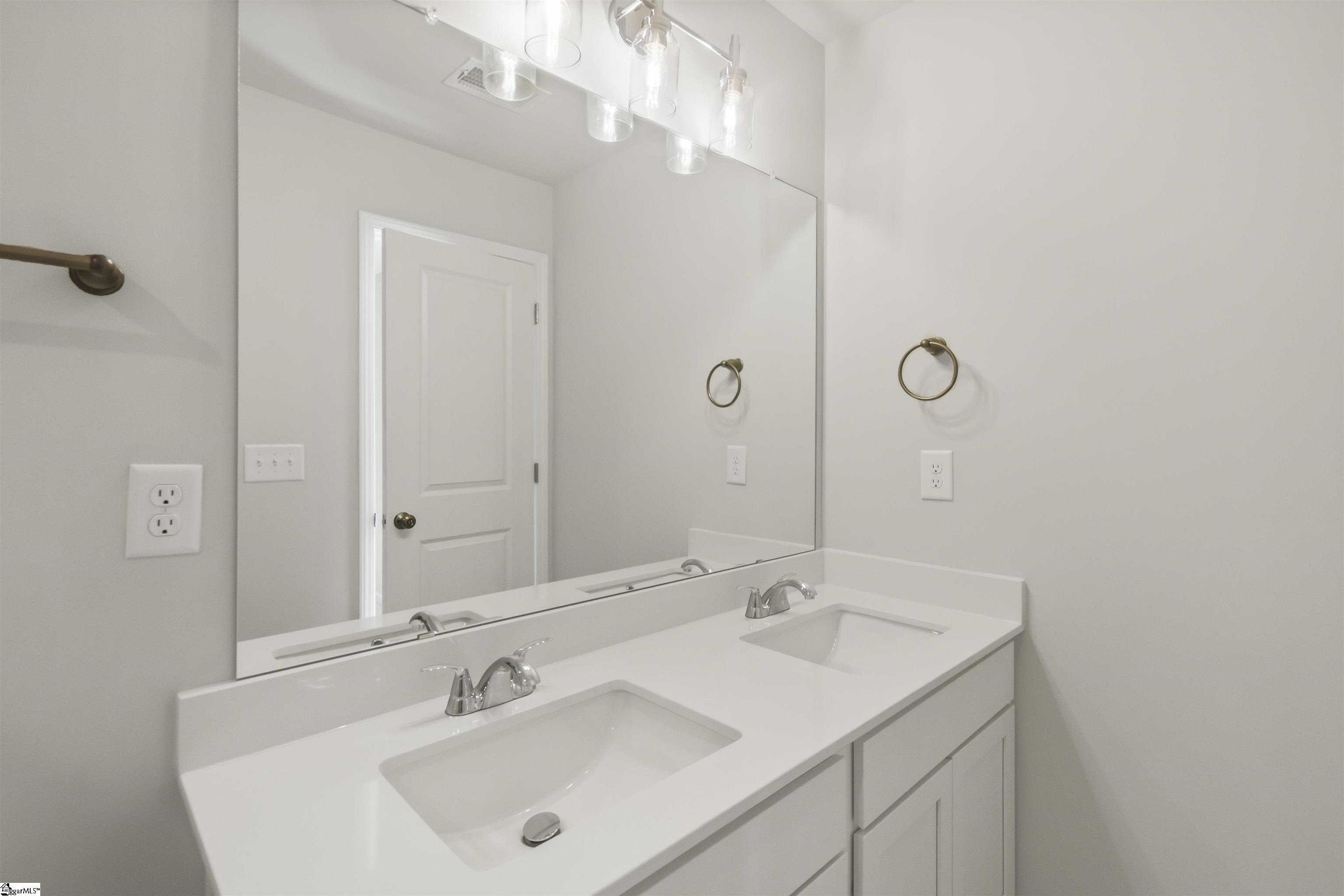 70 Telluride Drive Property Photo 14