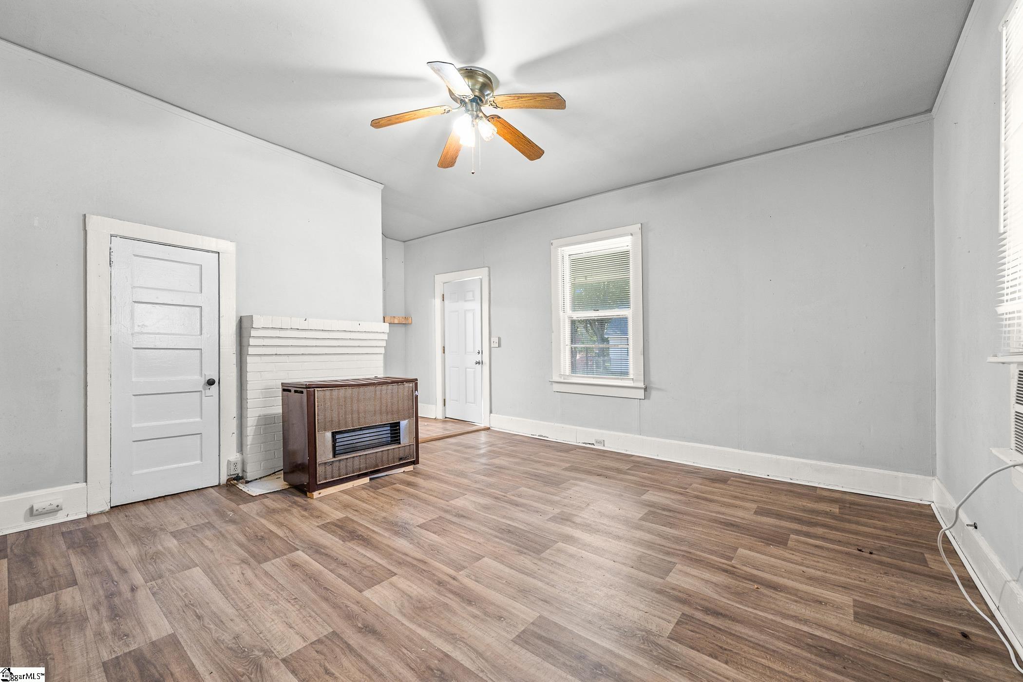 12 Stevens Street Property Photo 8