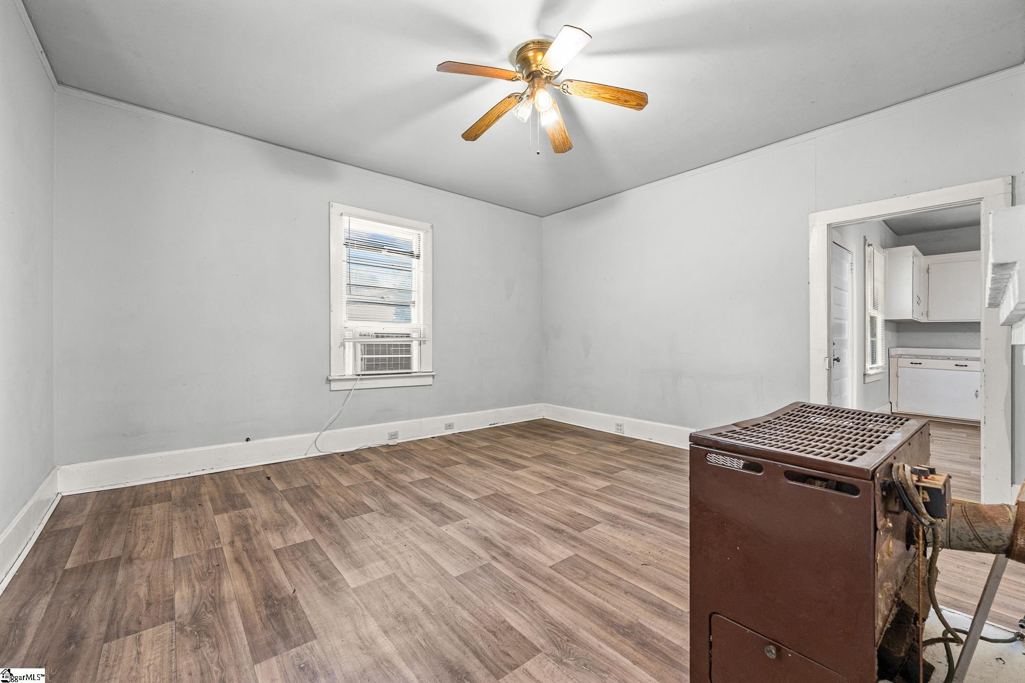 12 Stevens Street Property Photo 10