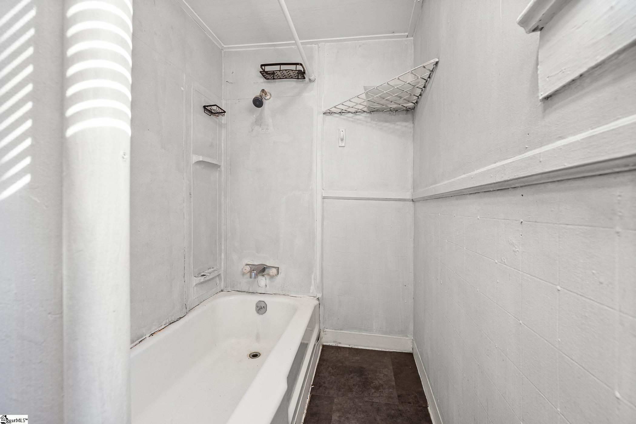 12 Stevens Street Property Photo 17