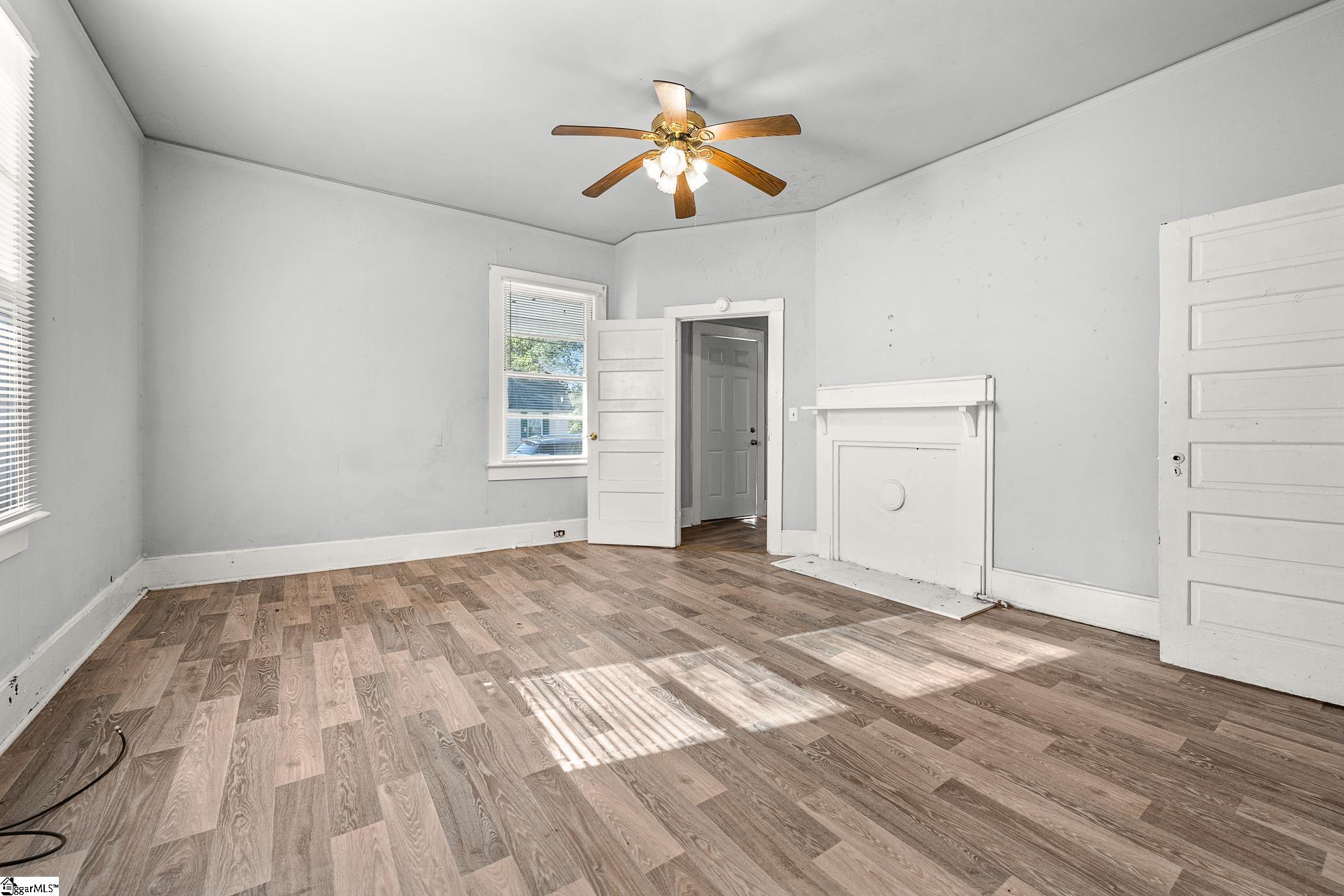 12 Stevens Street Property Photo 19
