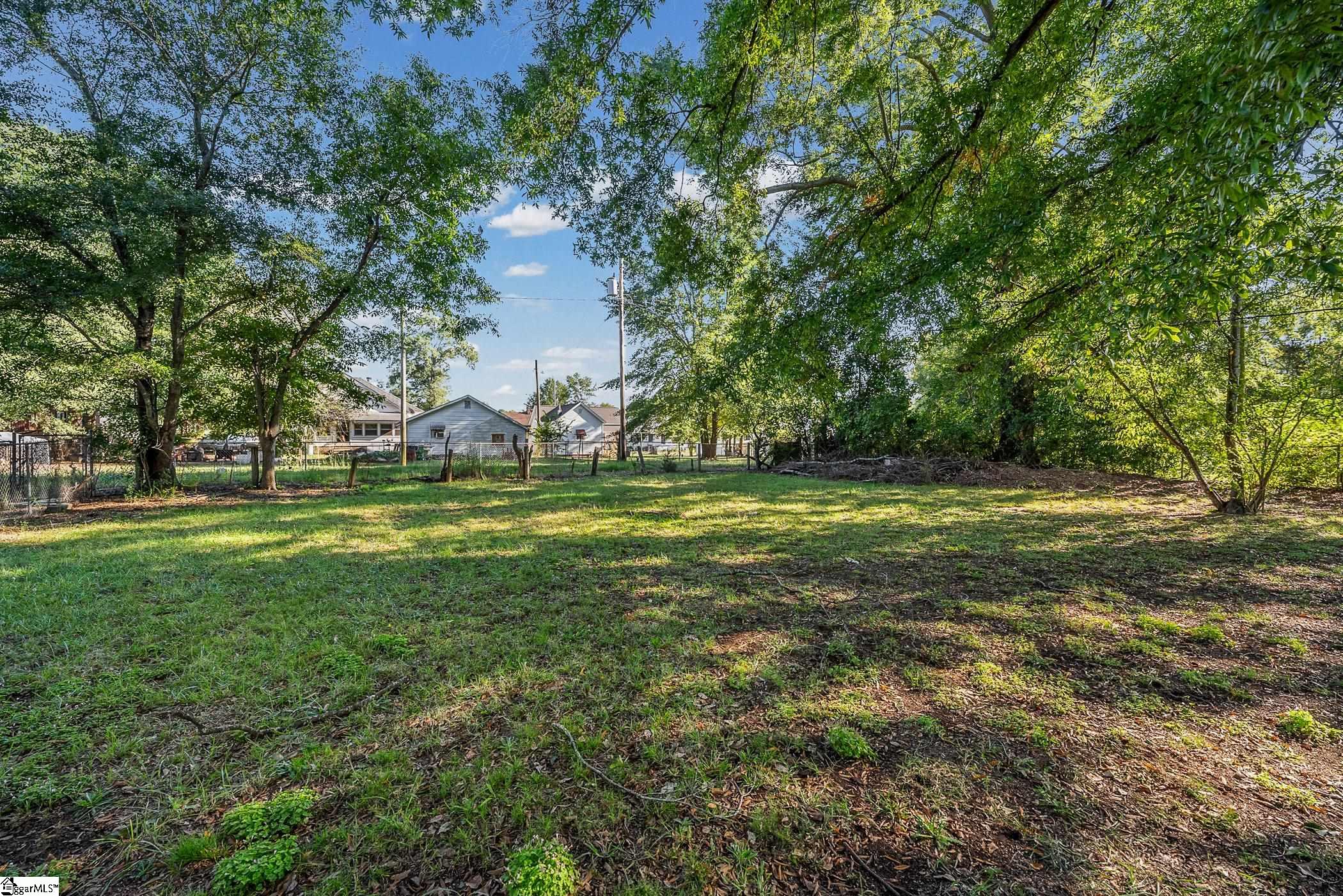 12 Stevens Street Property Photo 23