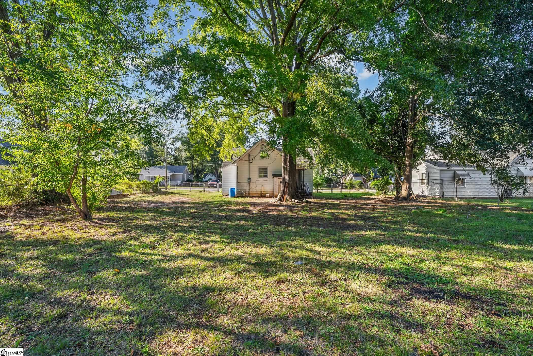 12 Stevens Street Property Photo 24