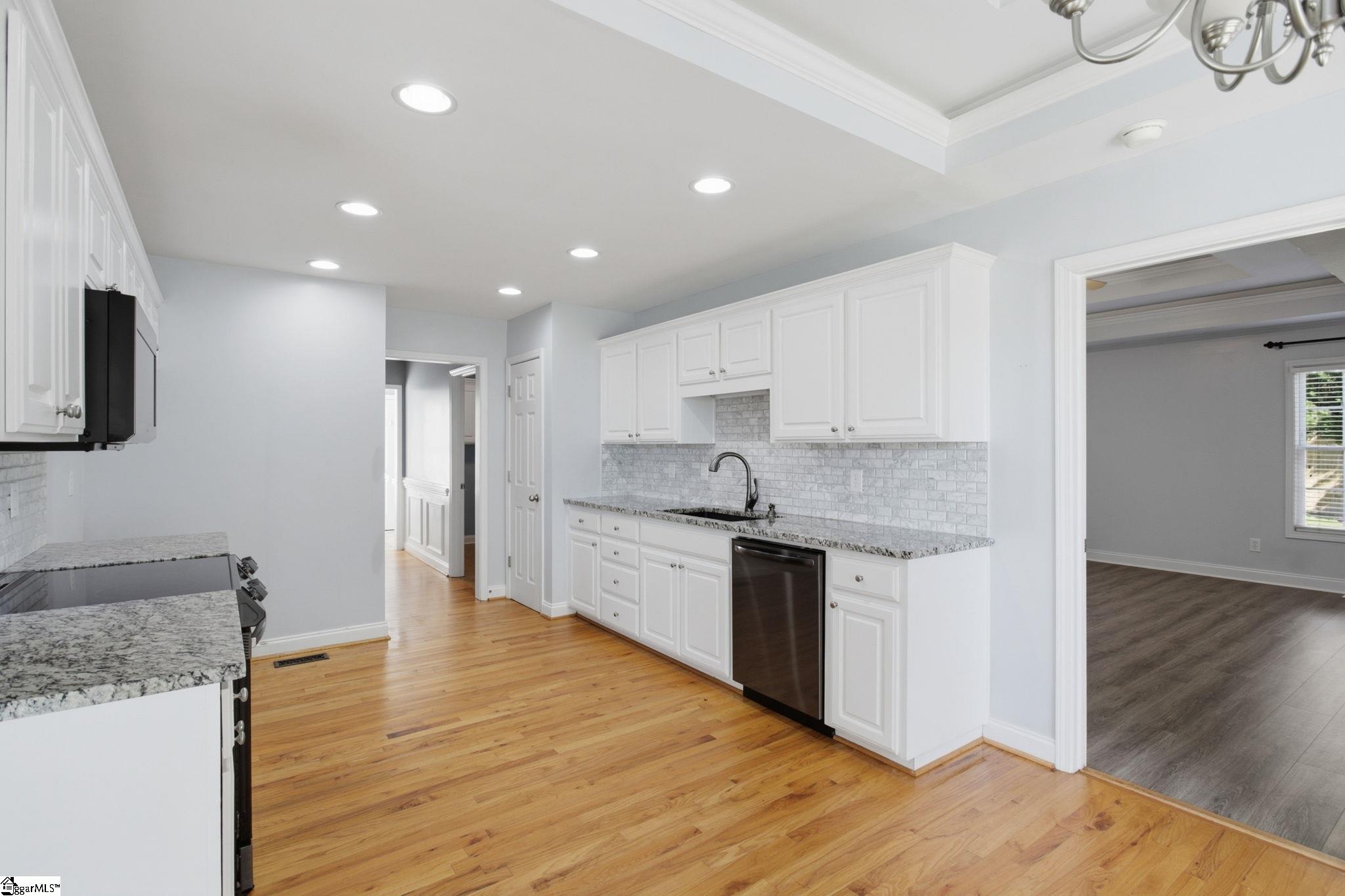 106 Olin Drive Property Photo 13