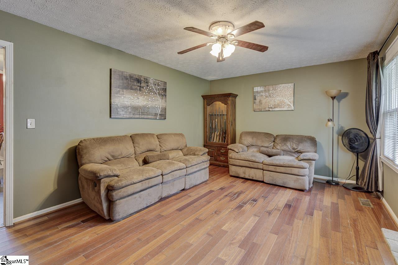161 Academy Drive Property Photo 9