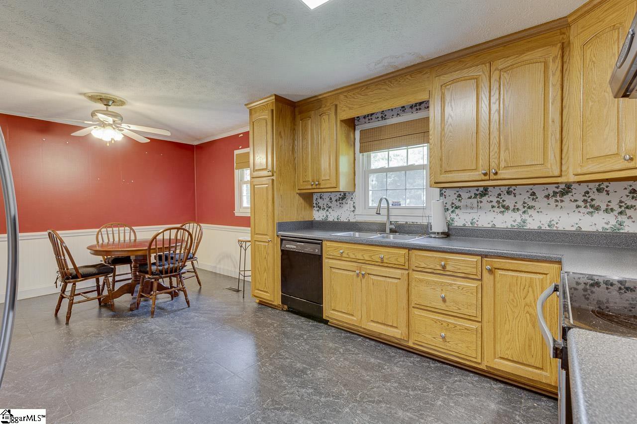 161 Academy Drive Property Photo 17