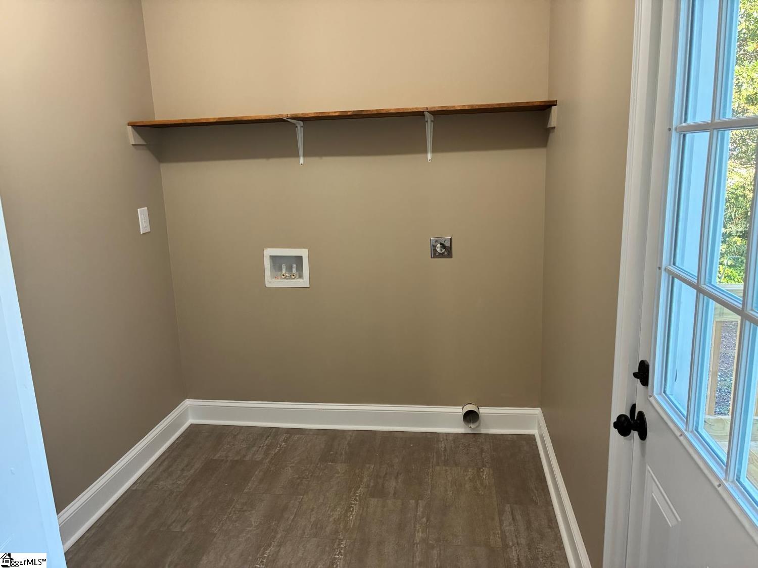 408 W Roosevelt Drive Property Photo 8