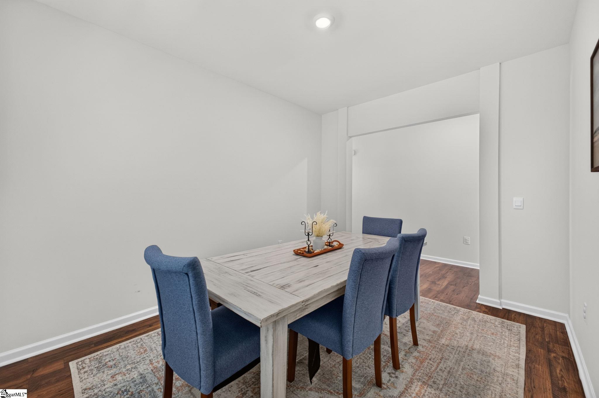 122 Bayridge Road Property Photo 8