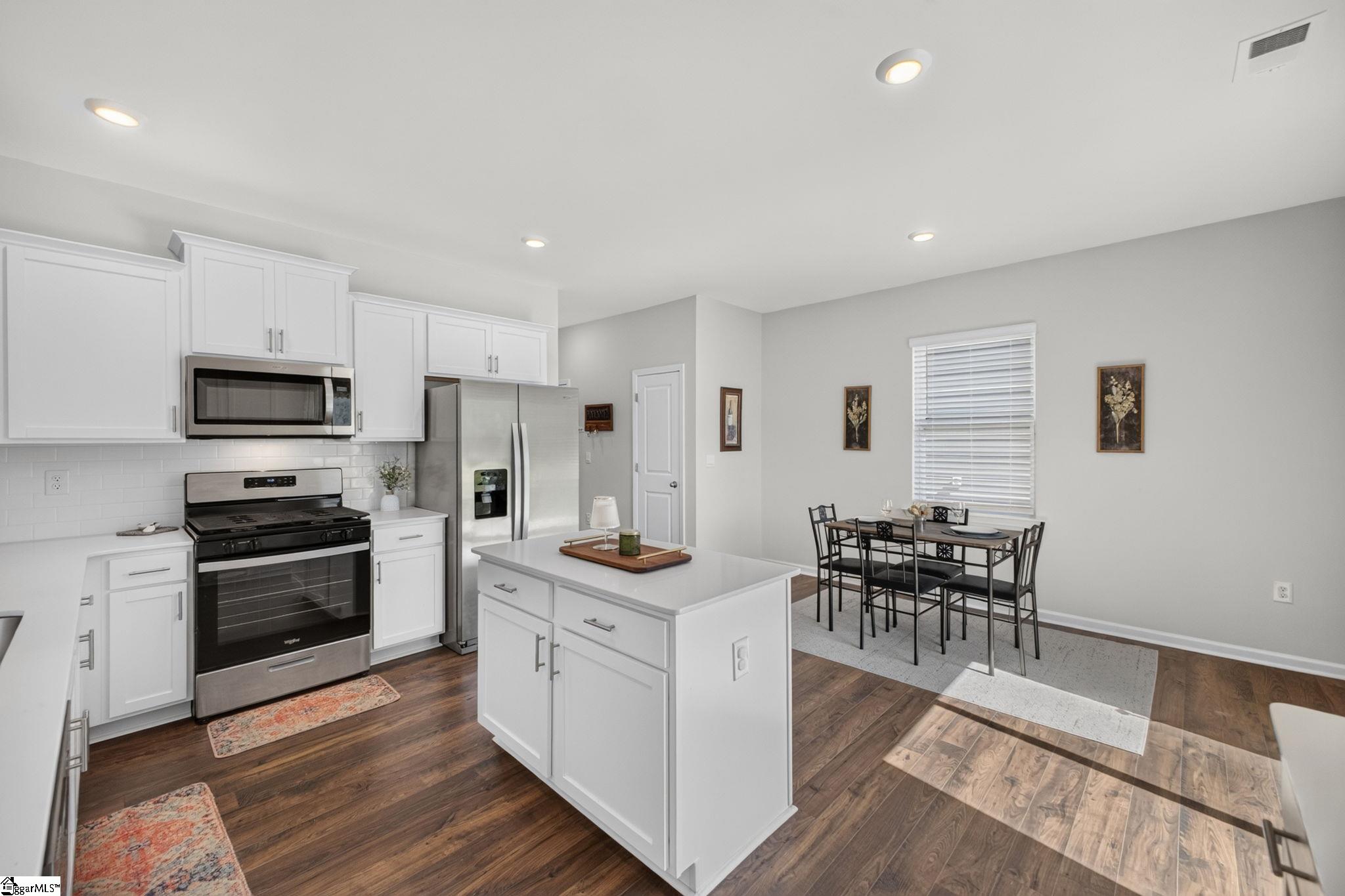 122 Bayridge Road Property Photo 16