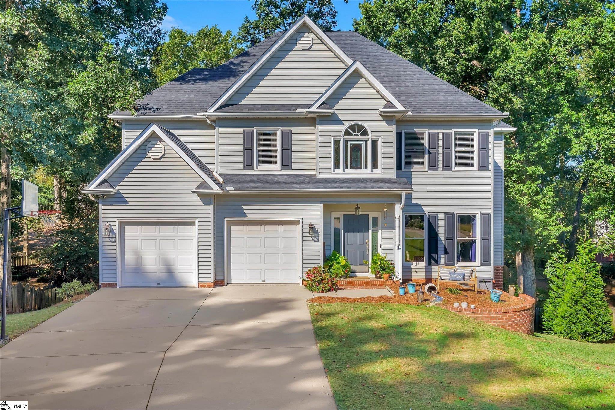 6 Falling Ridge Court Property Photo 1