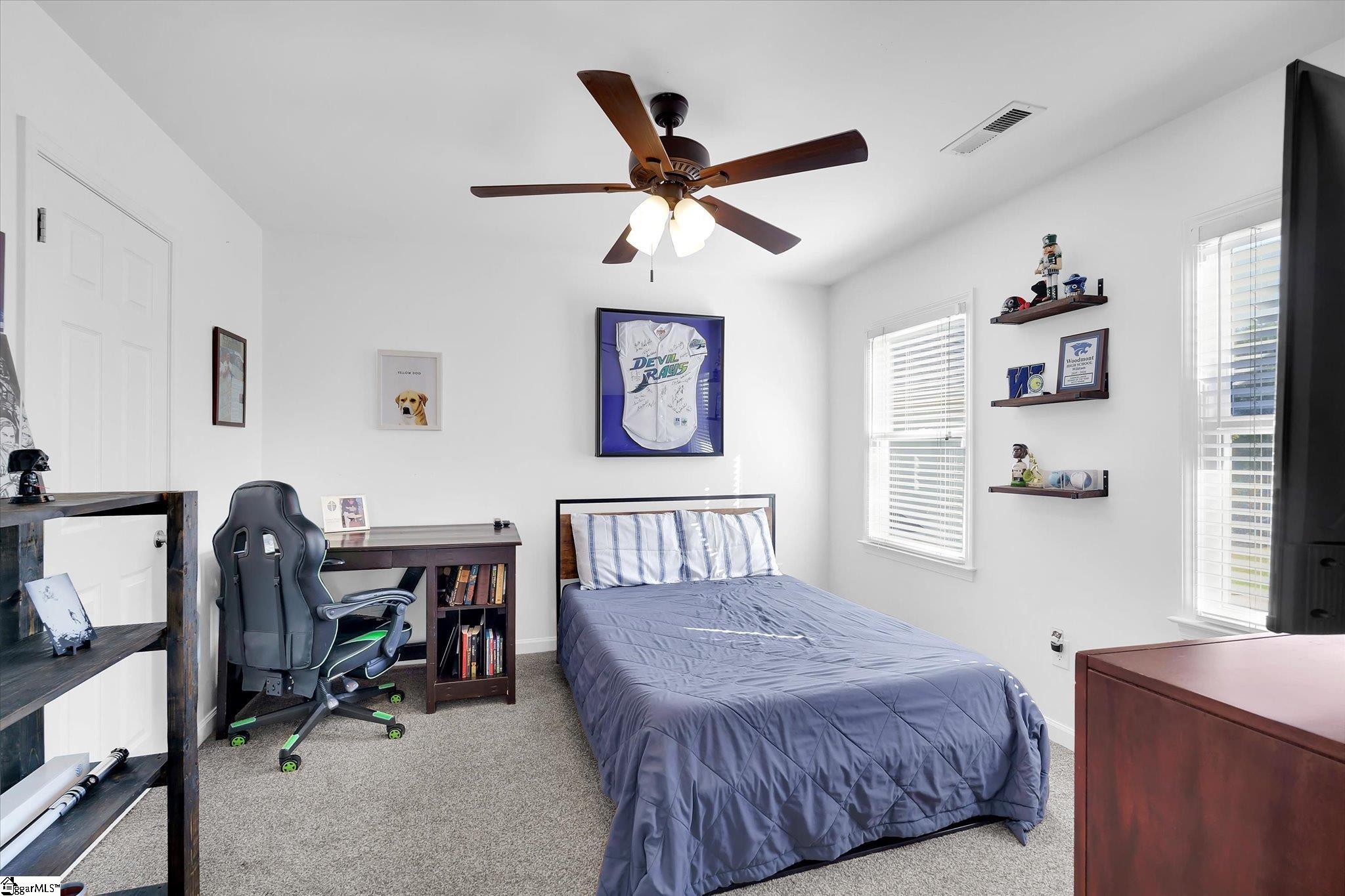6 Falling Ridge Court Property Photo 18
