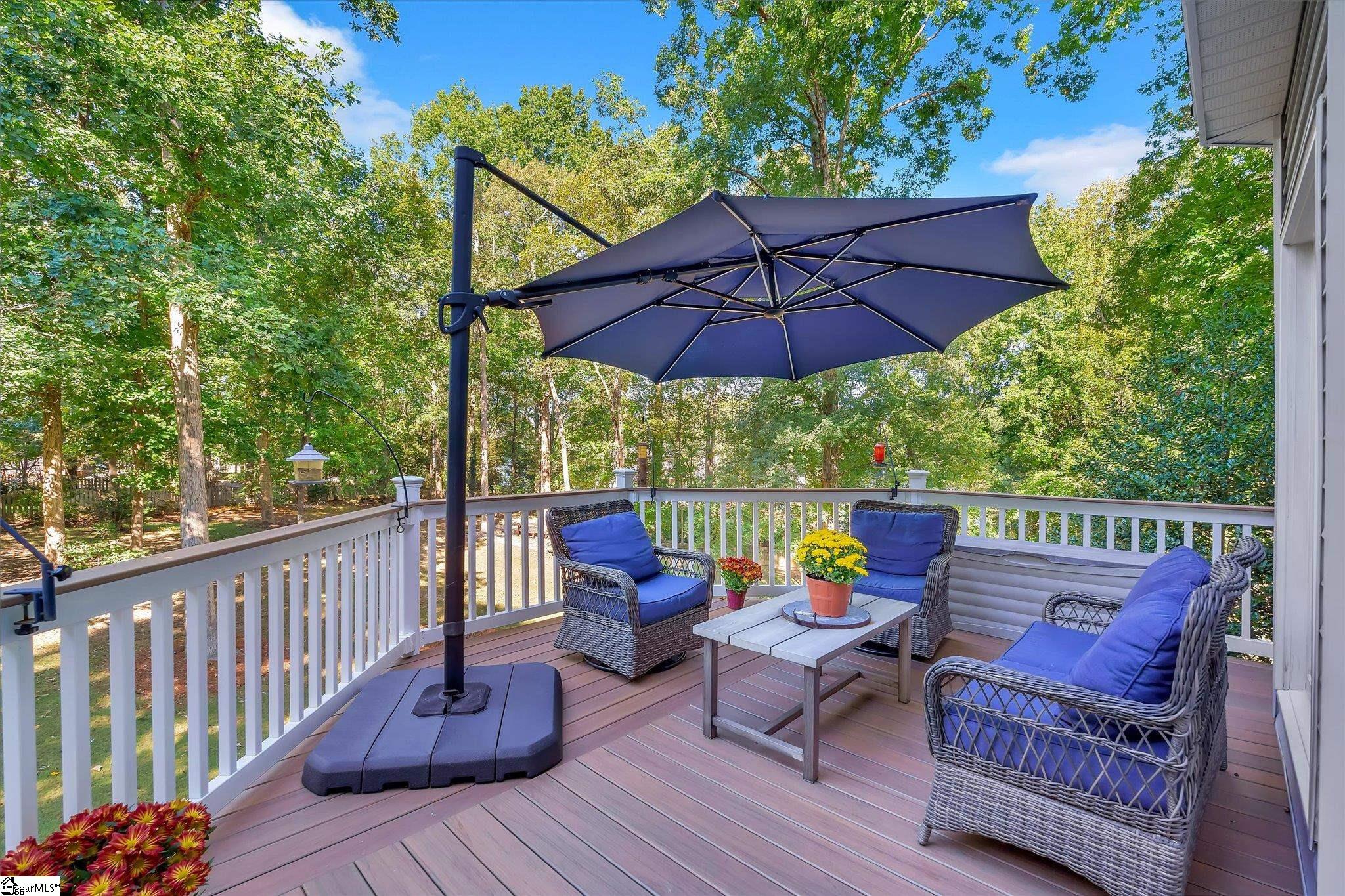 6 Falling Ridge Court Property Photo 23