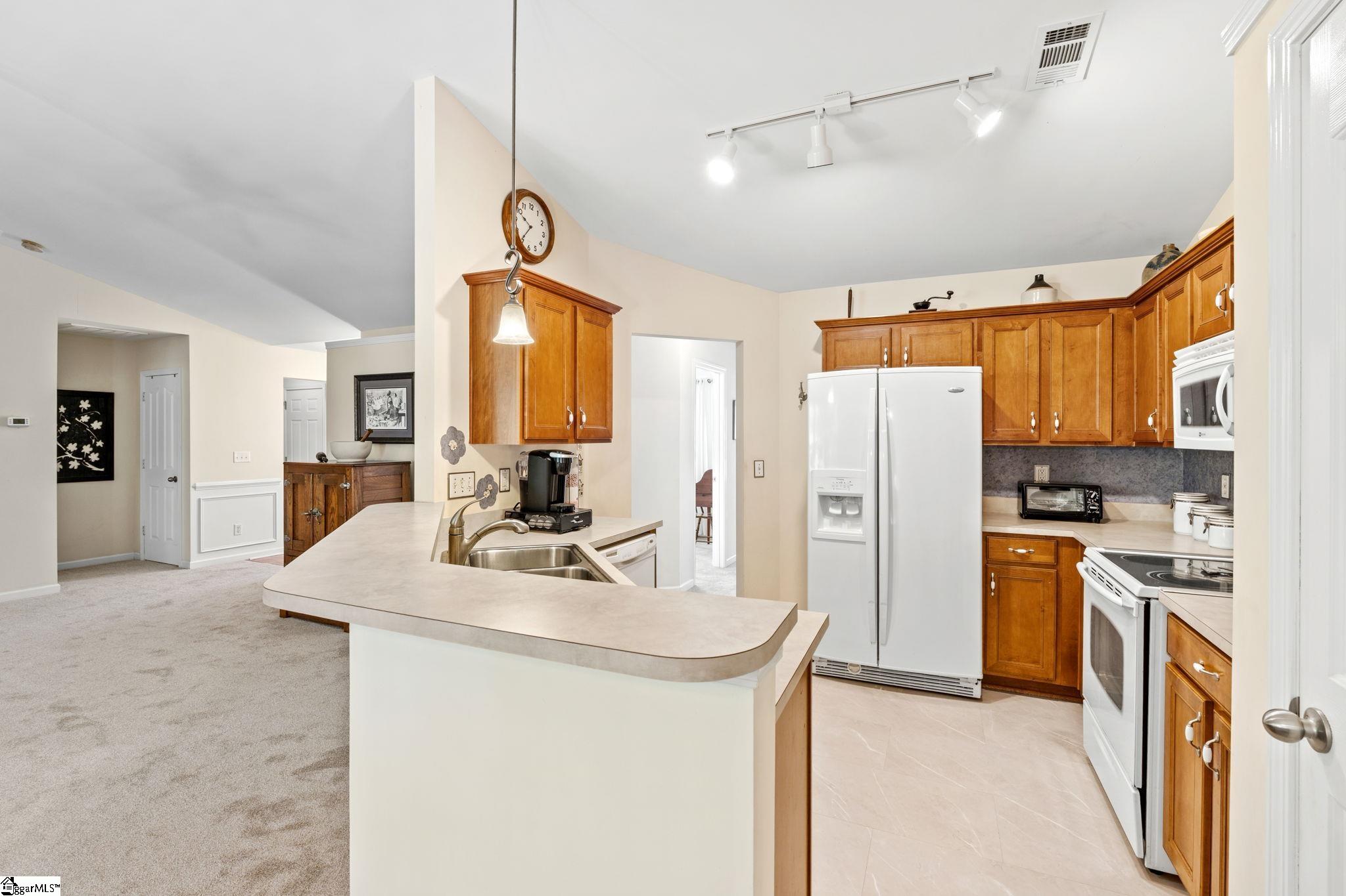 310 Blue Heron Circle Property Photo 12