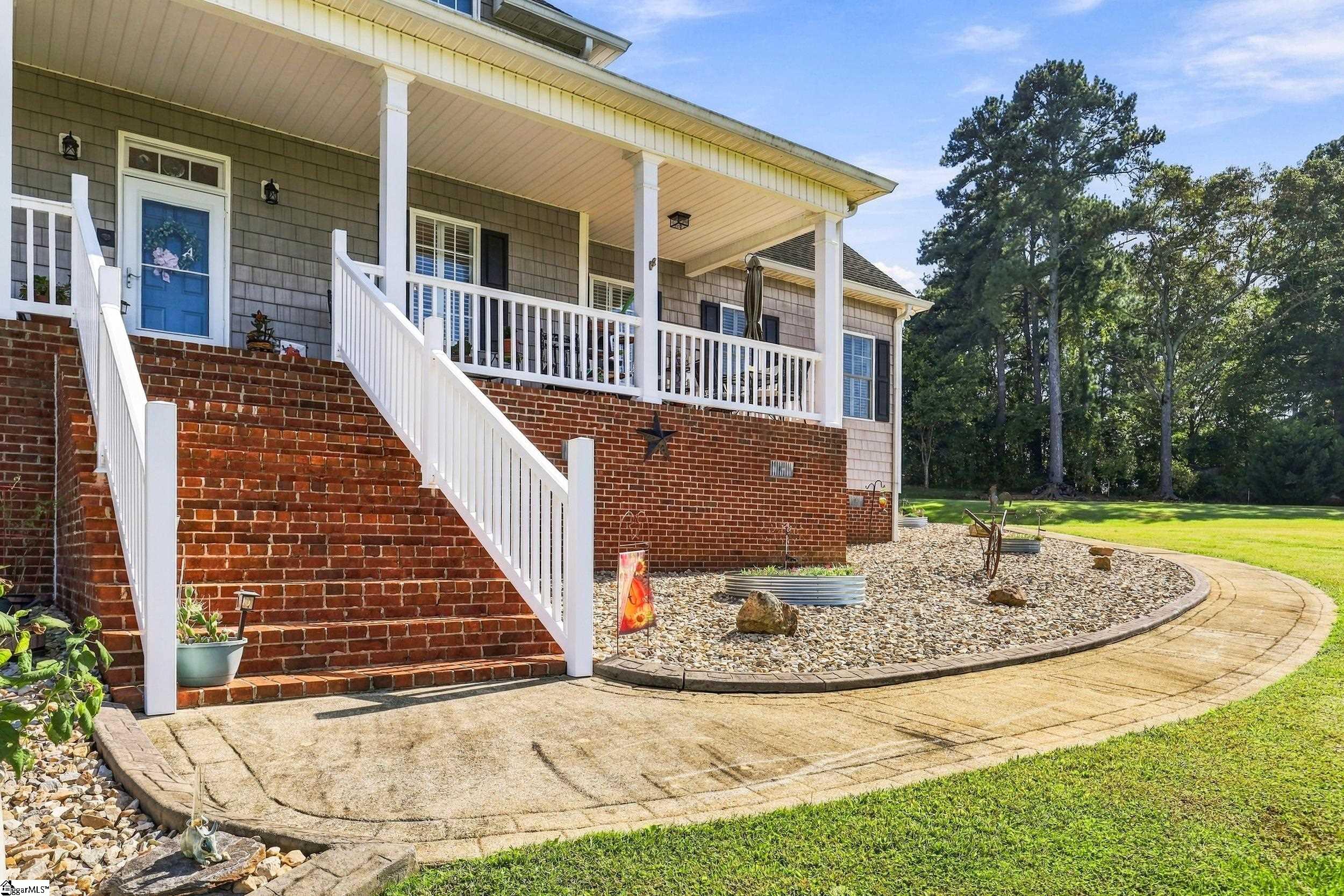 2290 Big Mulberry Trace Property Photo 2