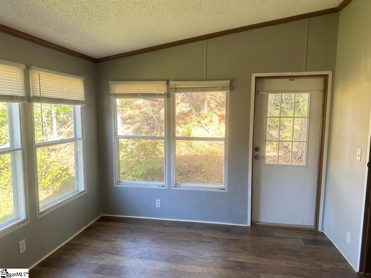 5 Riverbreeze Road Property Photo 5
