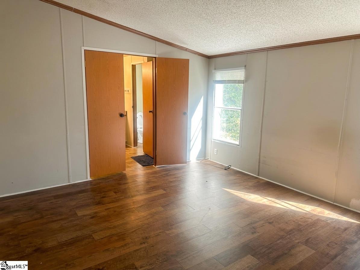 5 Riverbreeze Road Property Photo 10