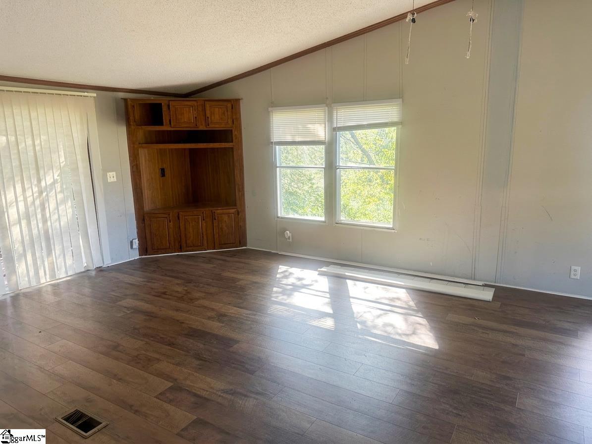 5 Riverbreeze Road Property Photo 11