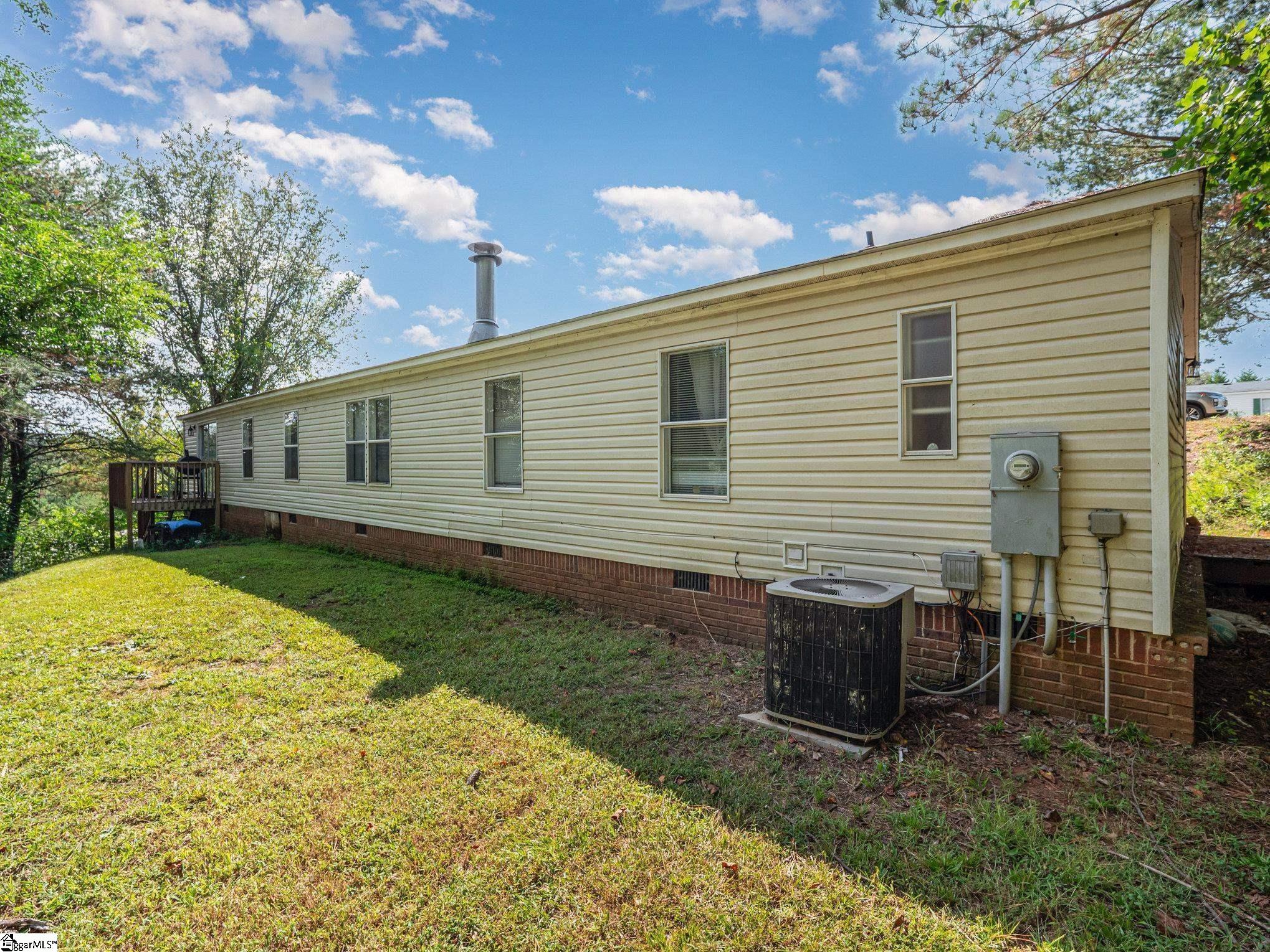 5 Riverbreeze Road Property Photo 12