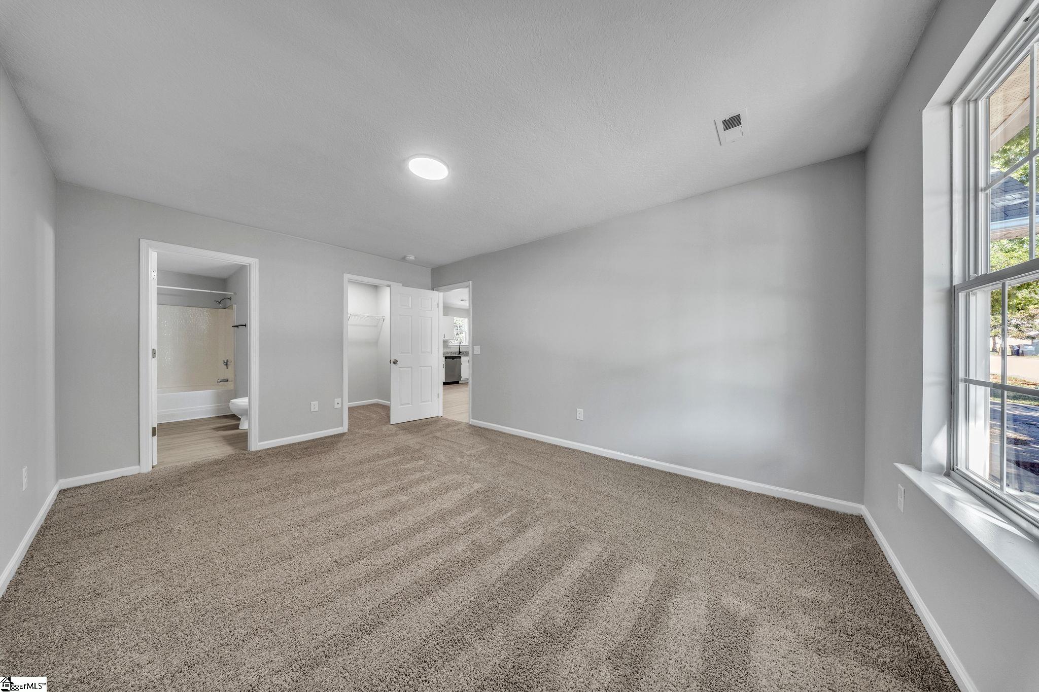 21 Backwater Way Property Photo 10