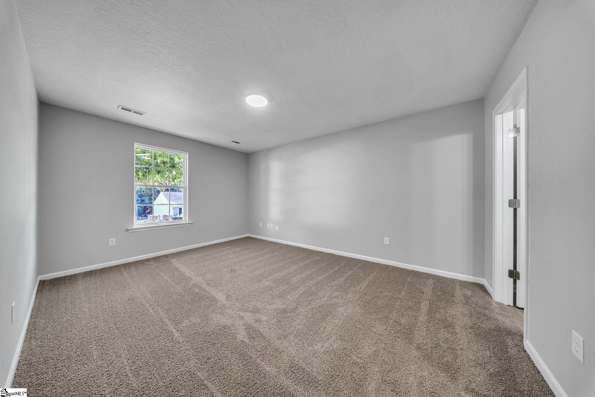 21 Backwater Way Property Photo 11