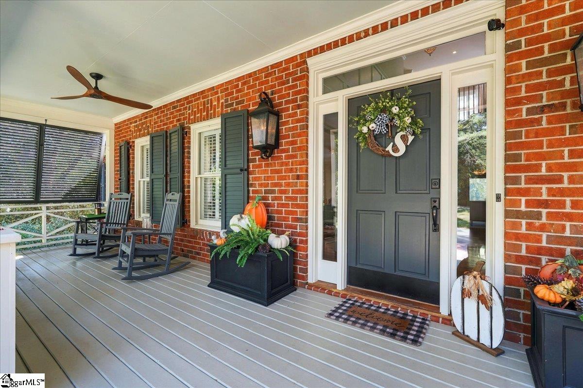 210 Kilgore Circle Property Photo 2