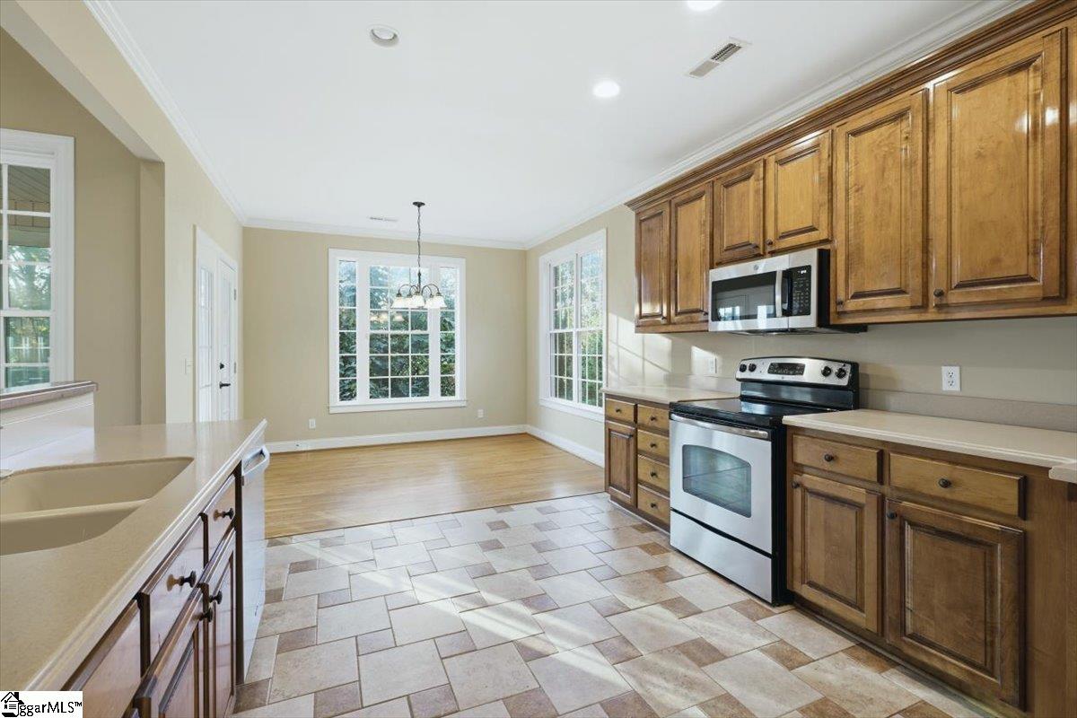 111 William Owens Way Property Photo 12