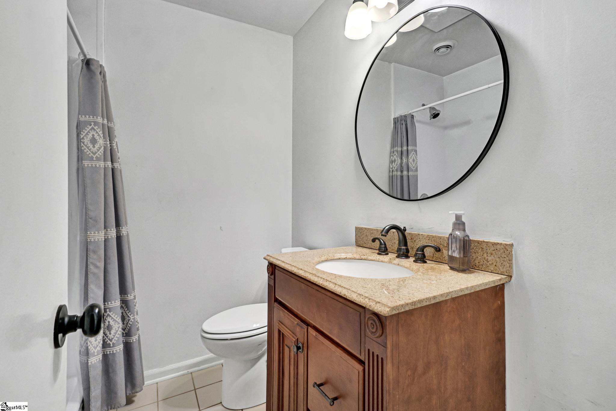 104 W Croydon Court Property Photo 36