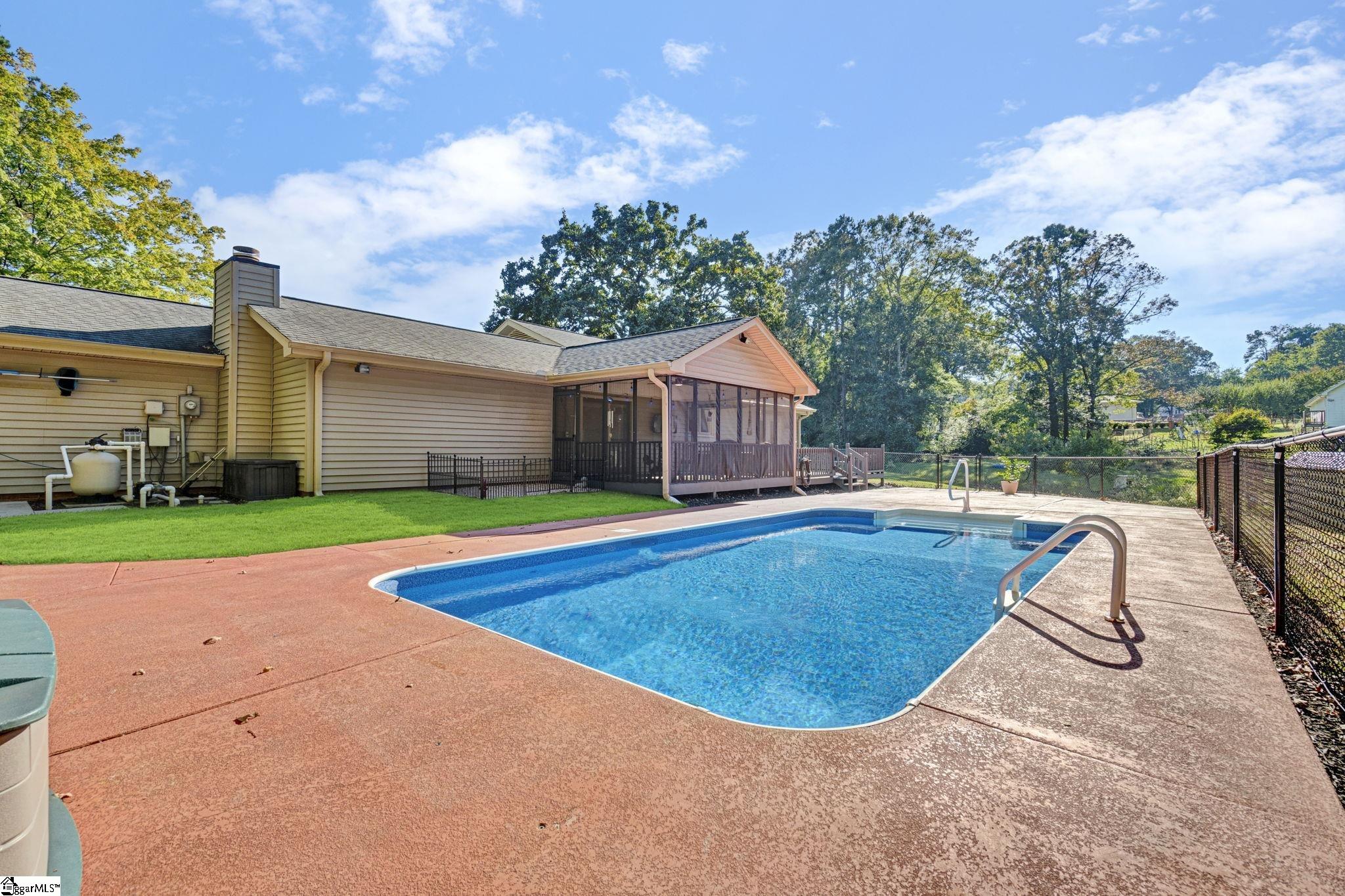 104 W Croydon Court Property Photo 45