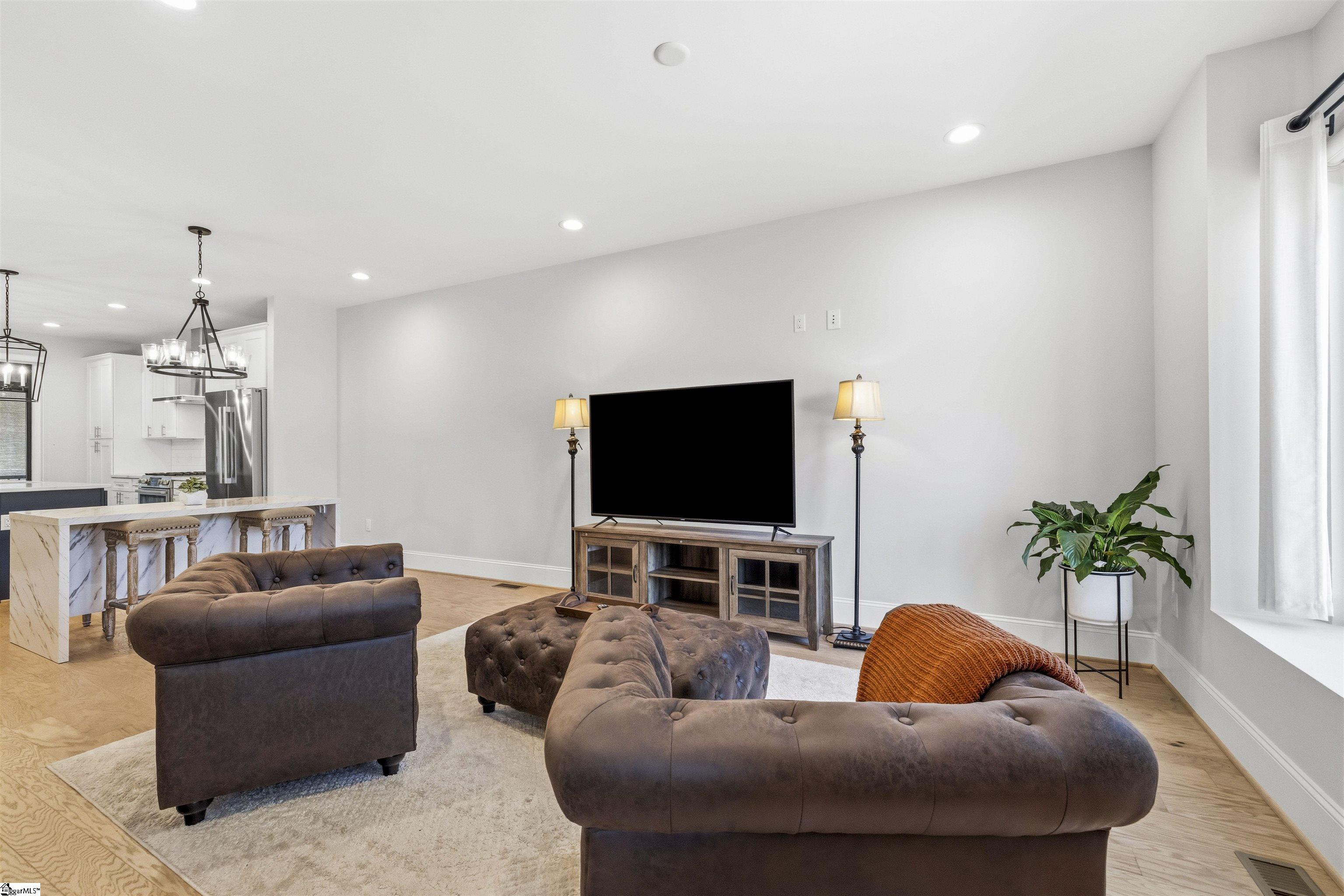 23 Conwell Street Property Photo 11