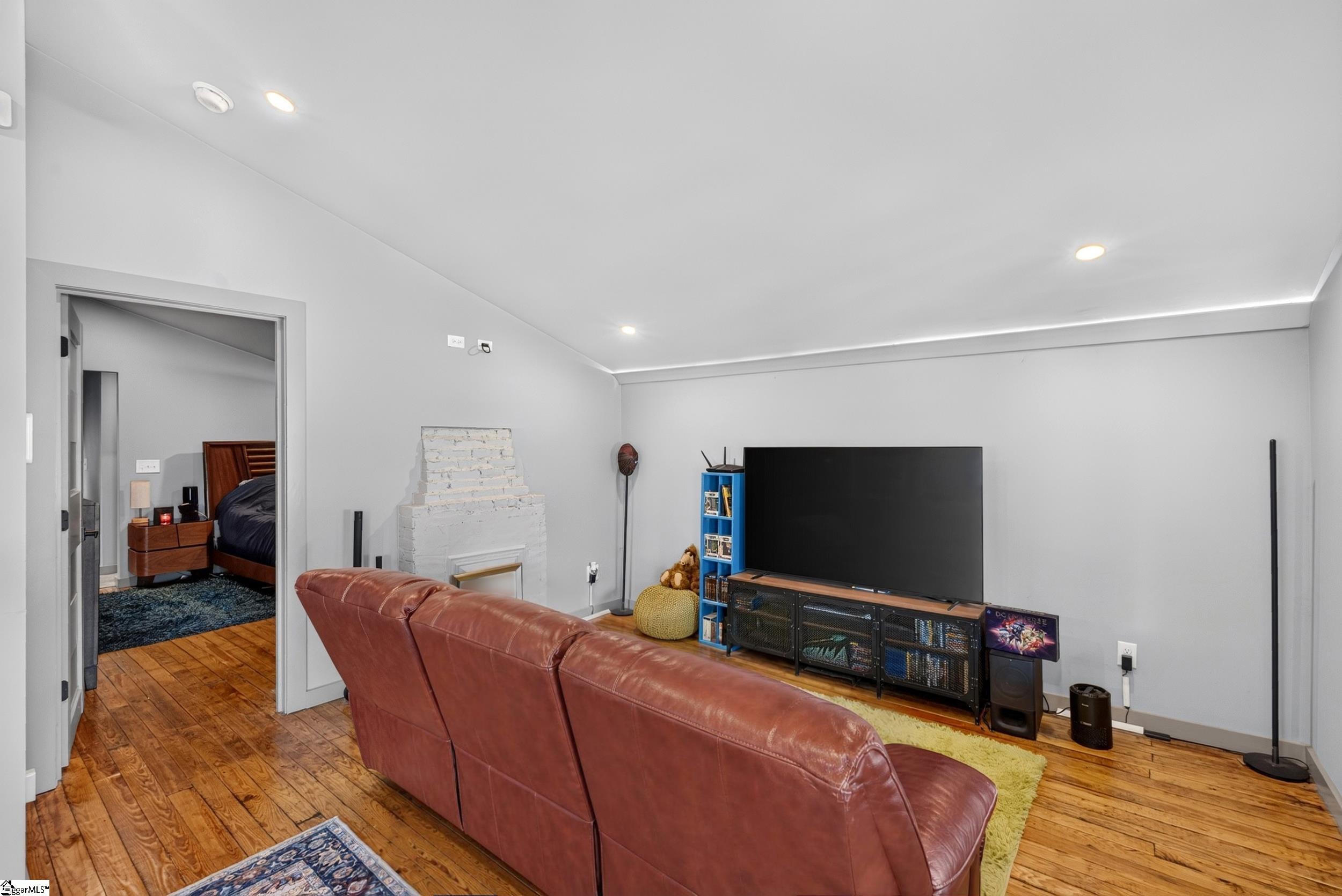213 Crestone Drive Property Photo 11