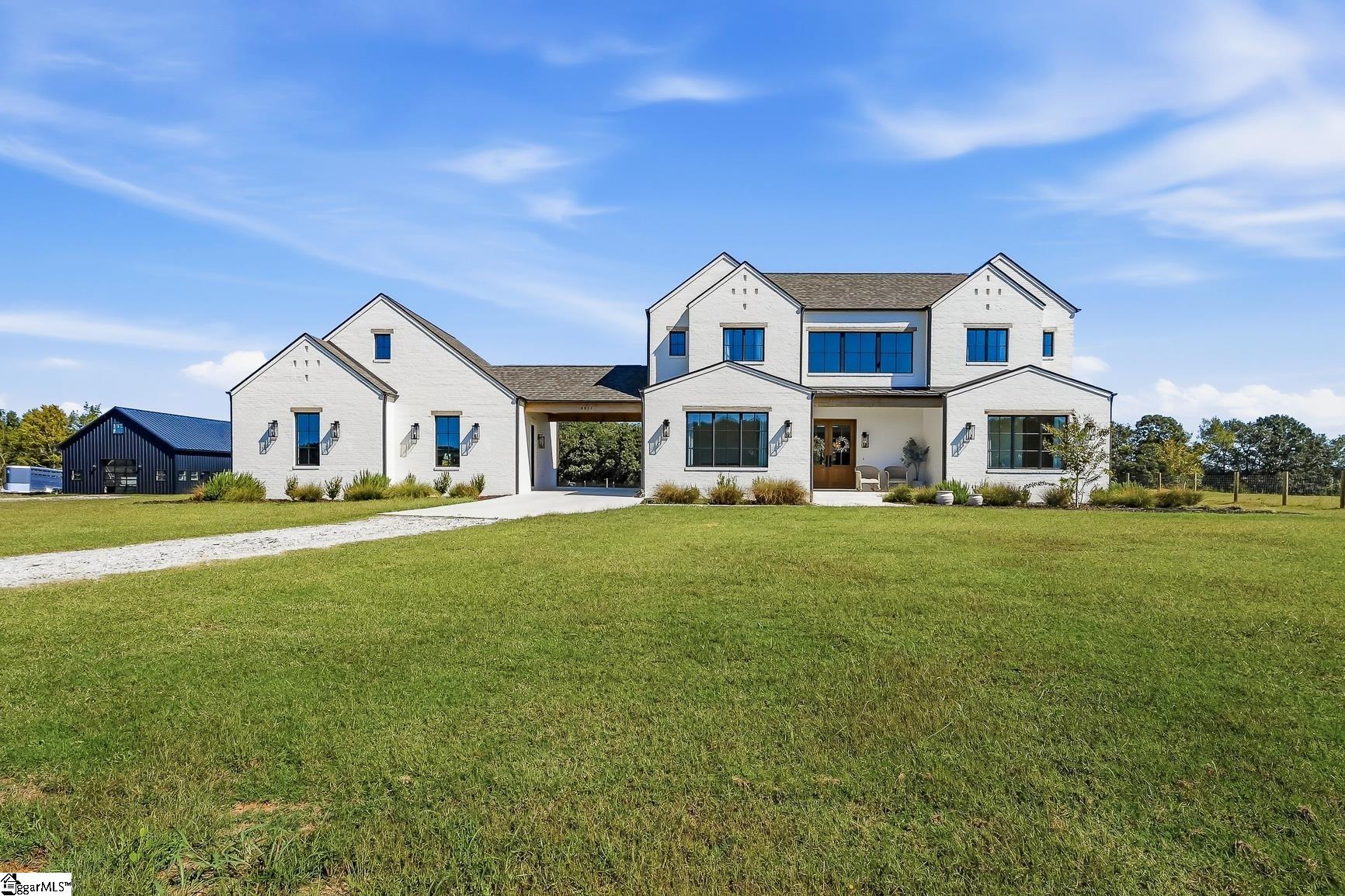 2811 Lebanon Road Property Photo 1