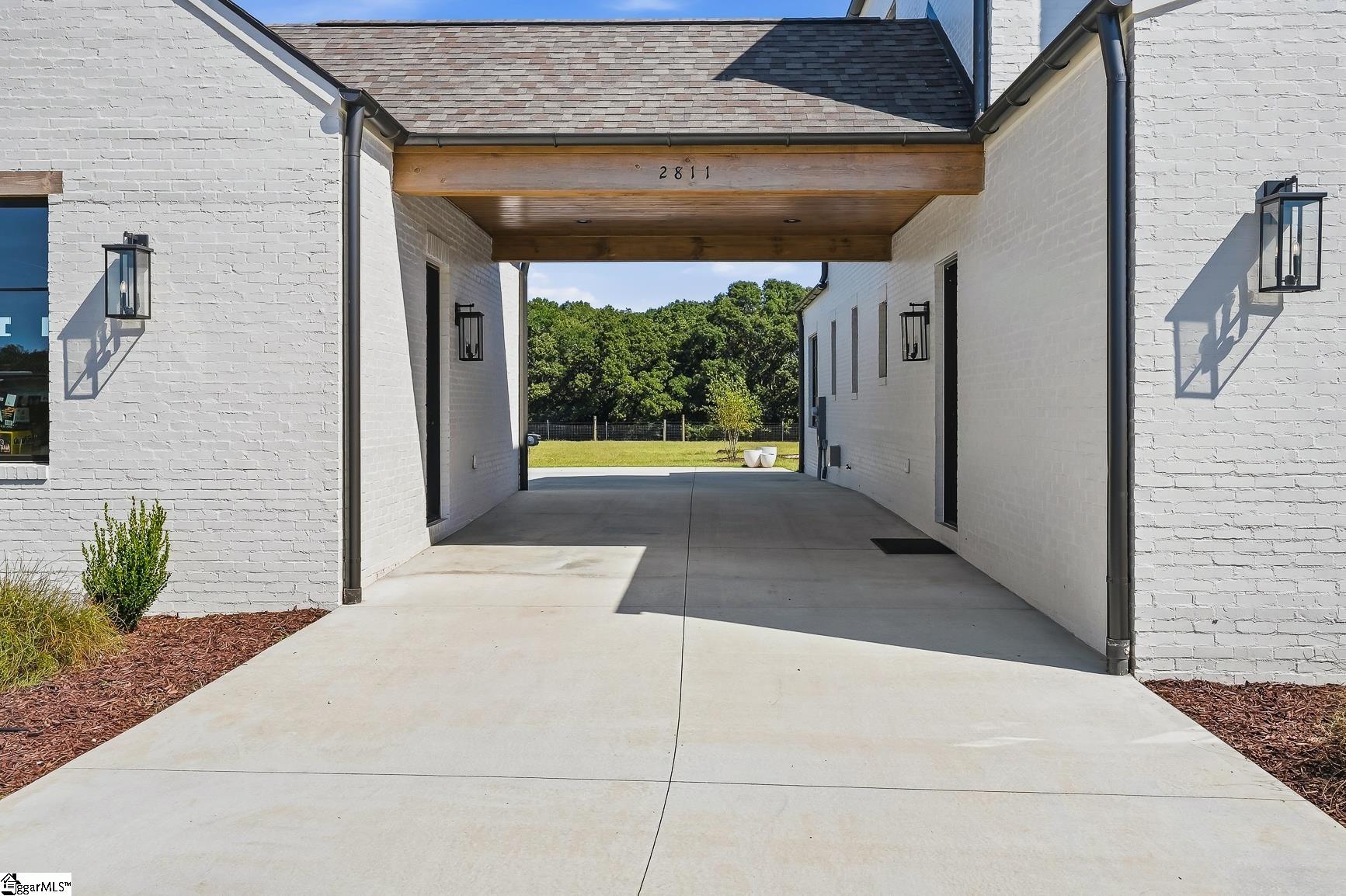 2811 Lebanon Road Property Photo 8