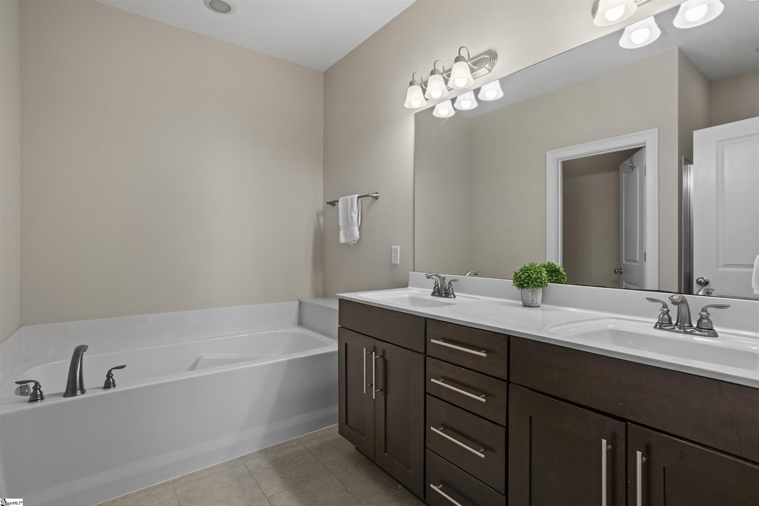 43 Shadwell Street Property Photo 15