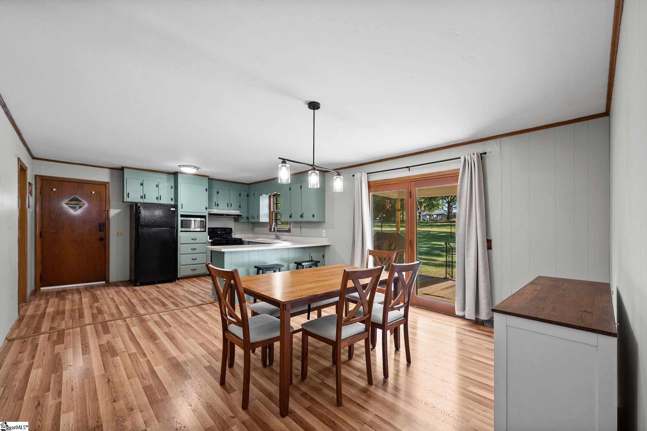 120 Kingston Drive Property Photo 11