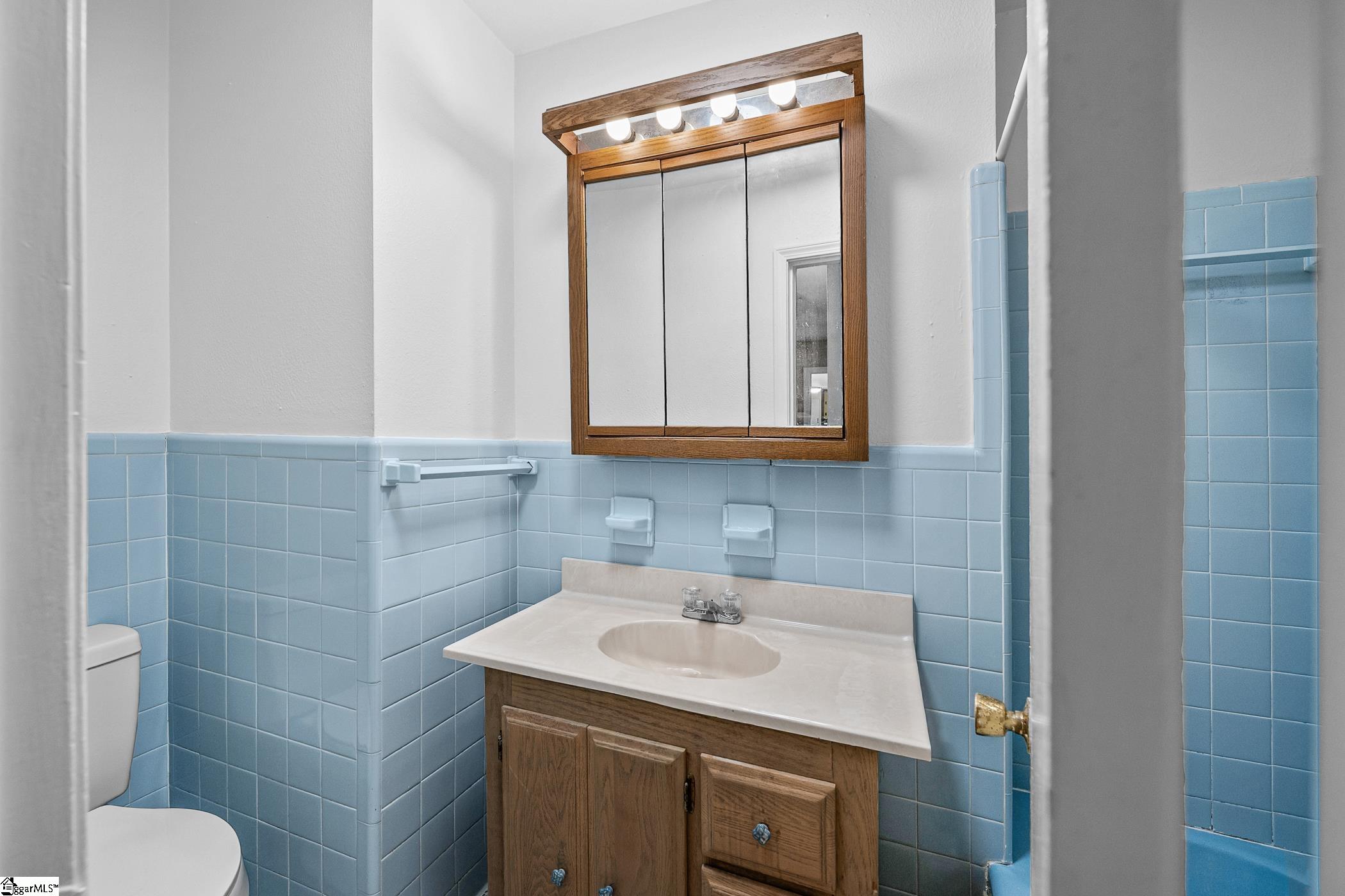 120 Kingston Drive Property Photo 24