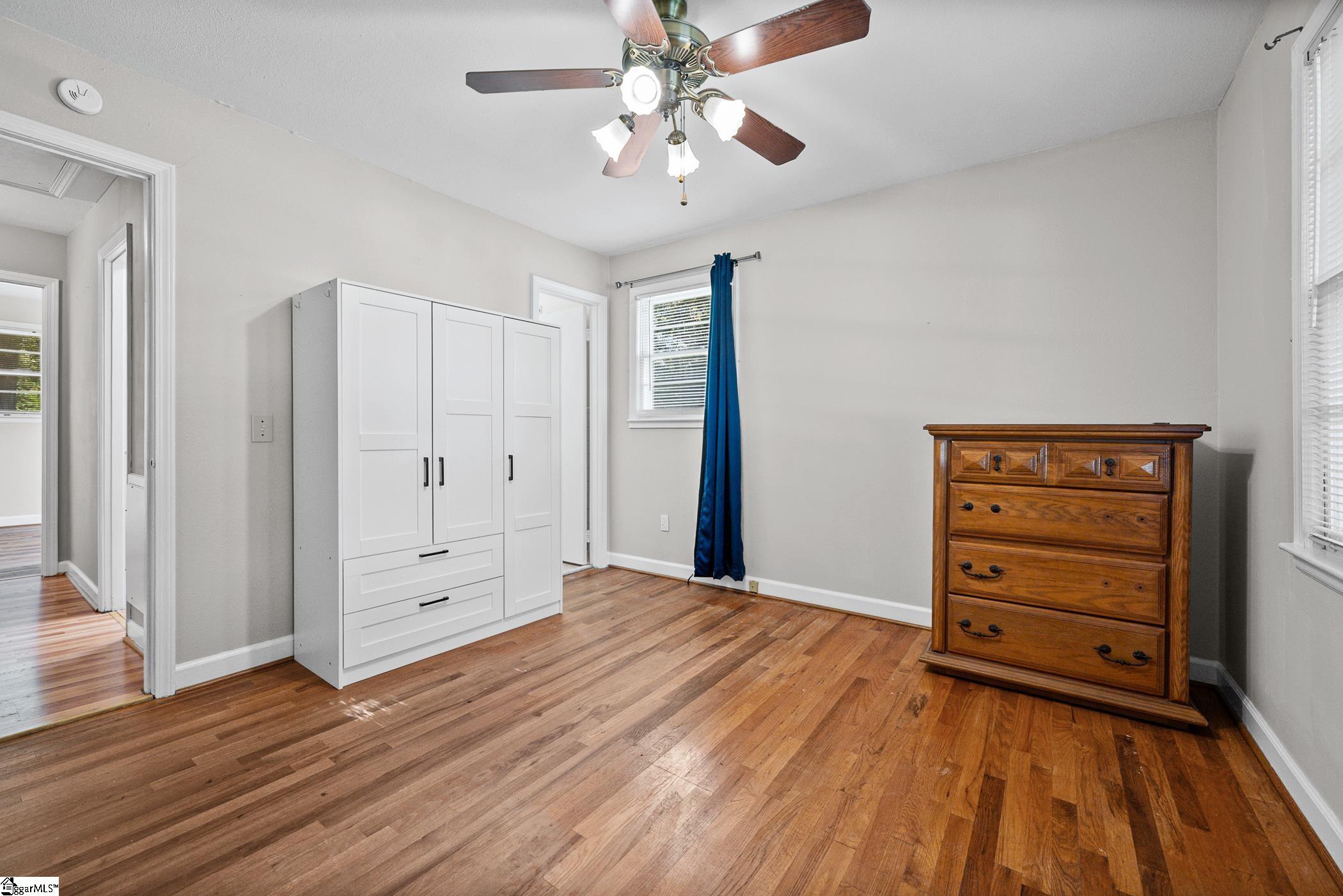 120 Kingston Drive Property Photo 27
