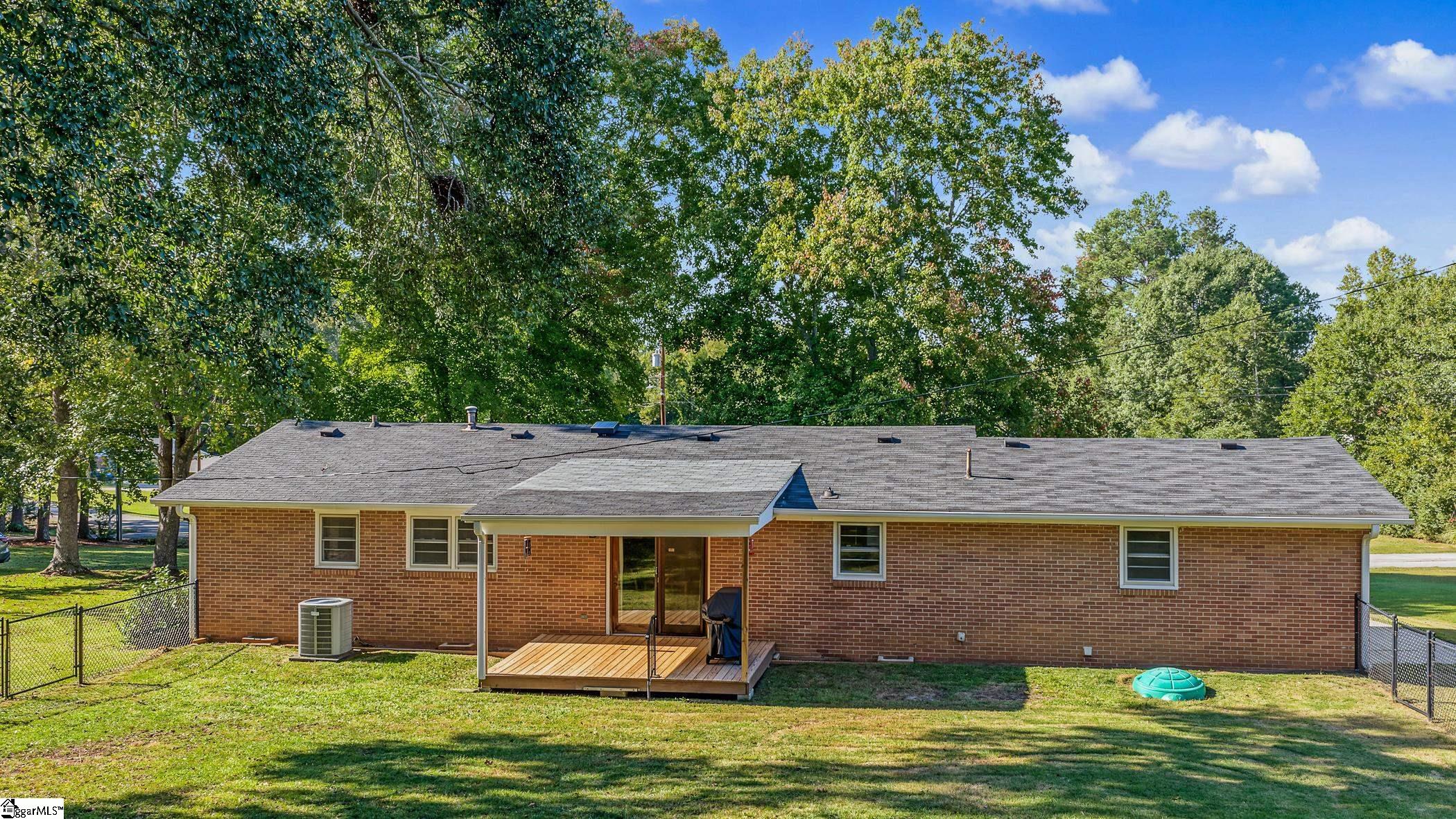 120 Kingston Drive Property Photo 35