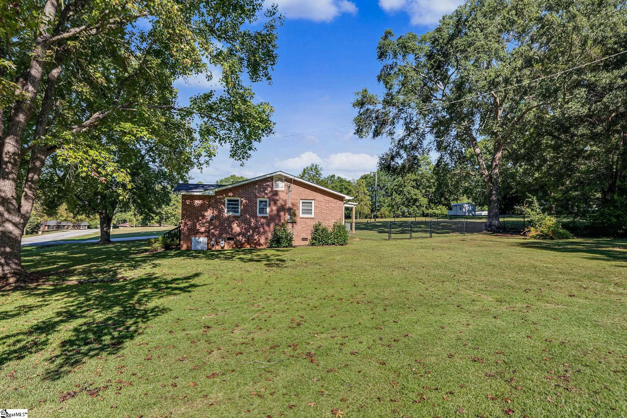 120 Kingston Drive Property Photo 36
