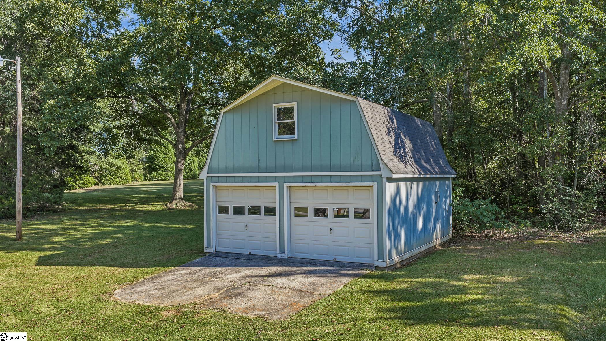 120 Kingston Drive Property Photo 37