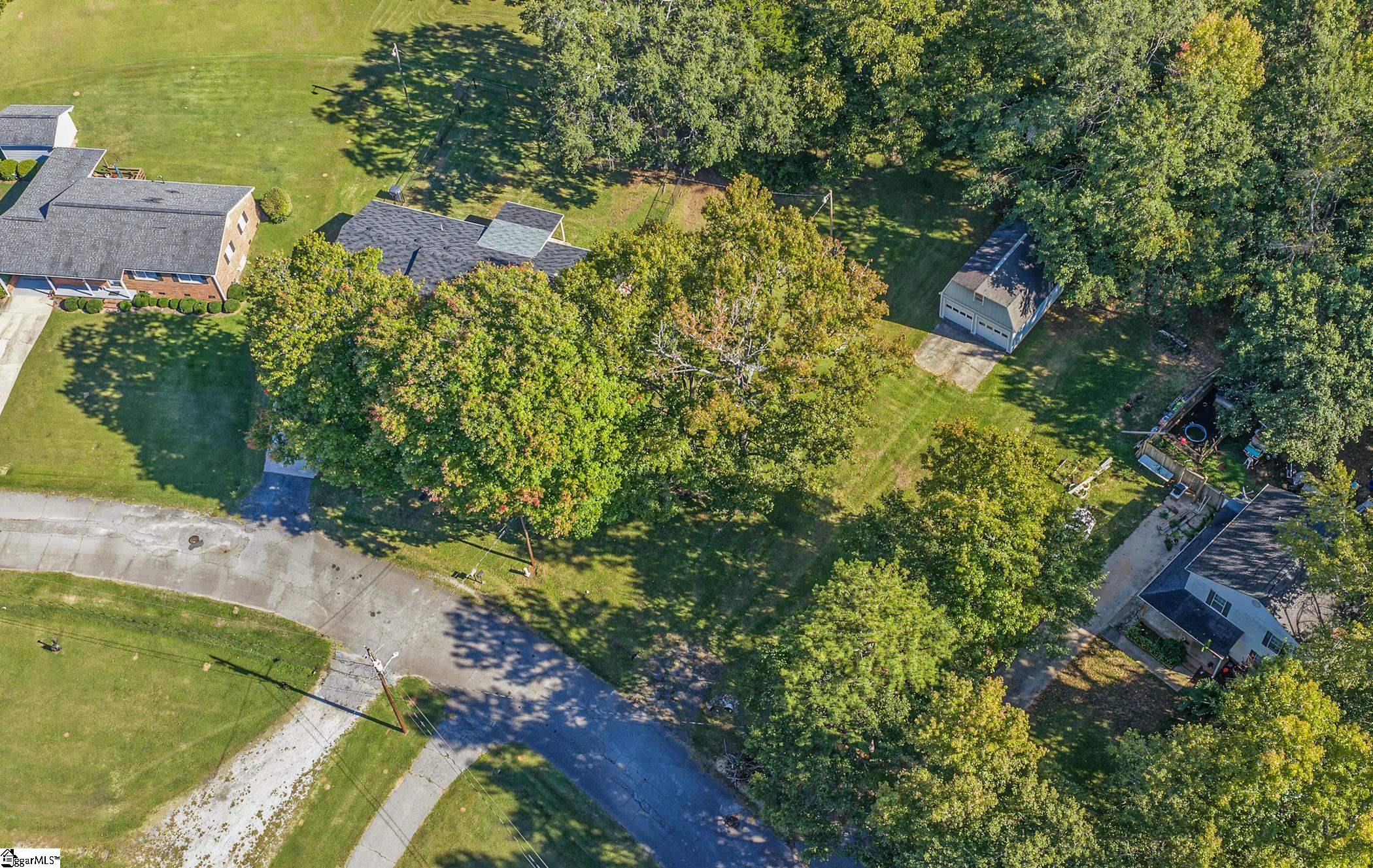 120 Kingston Drive Property Photo 41