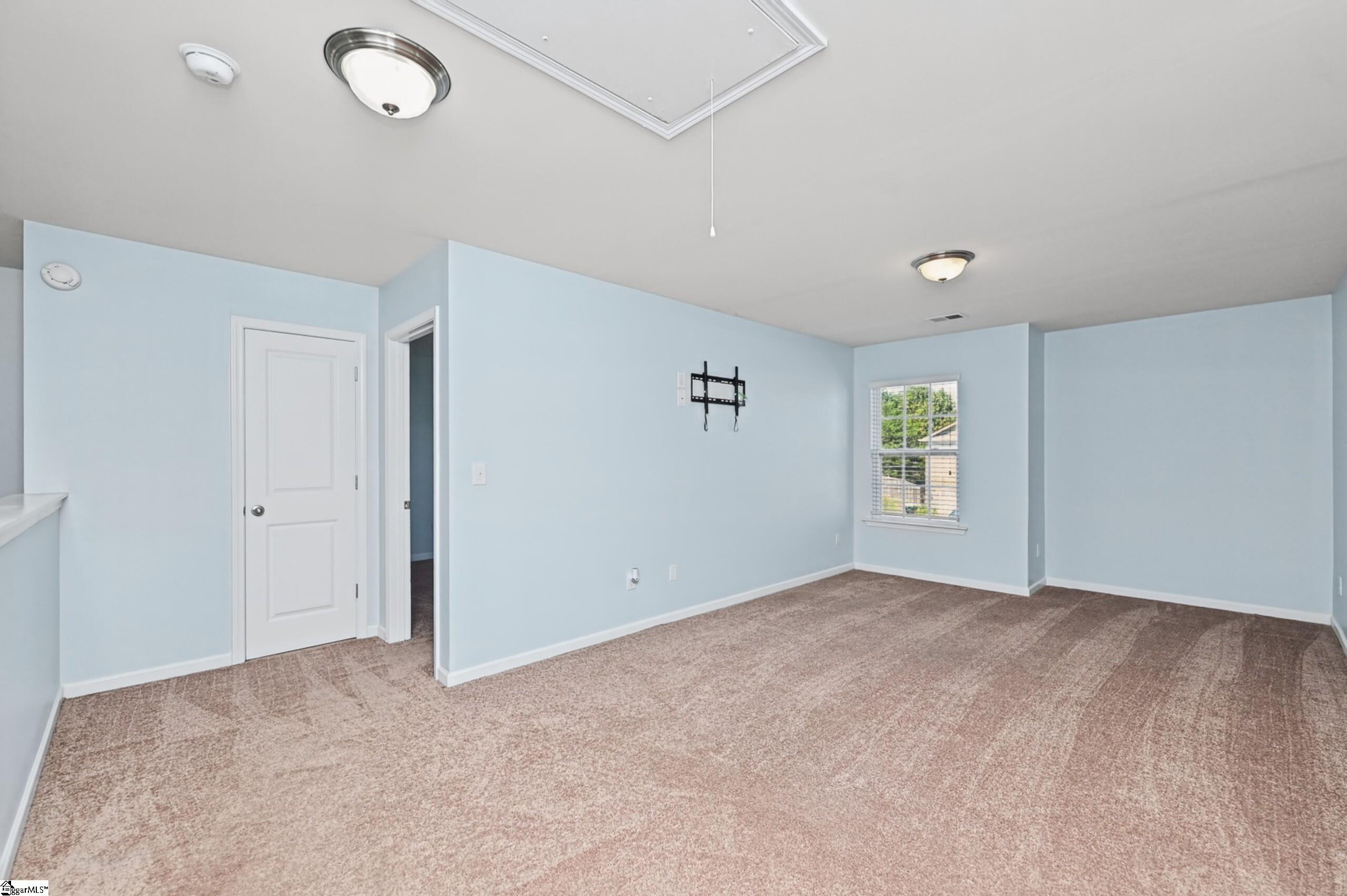 611 Willow Bank Landing Property Photo 20