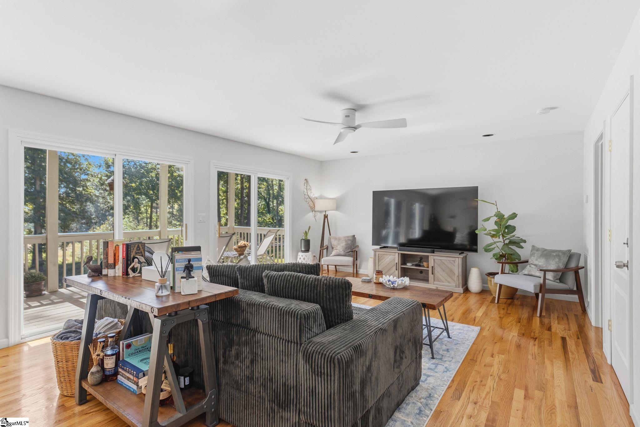 127 Fields Avenue Property Photo 11